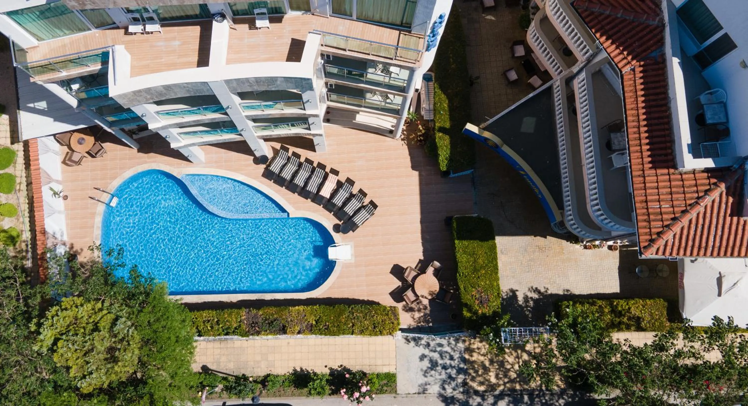 Swimming pool in Family Hotel Jupiter