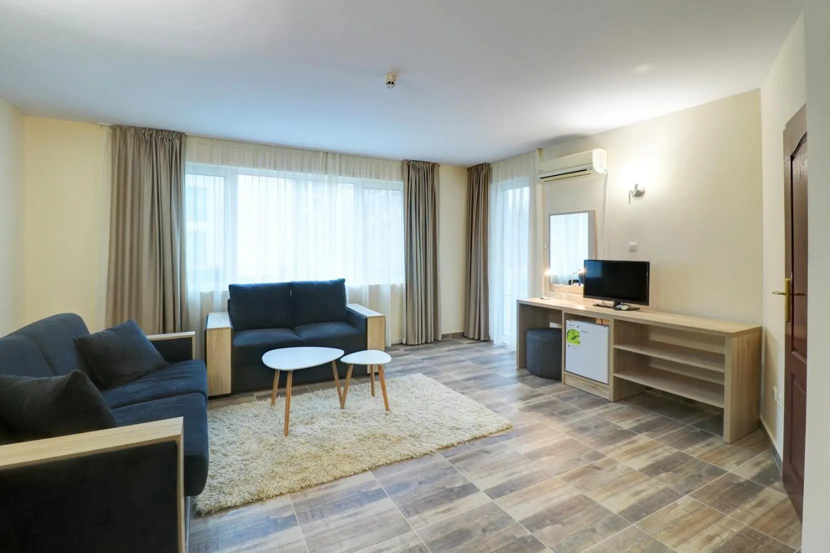 People in Family Hotel Jupiter