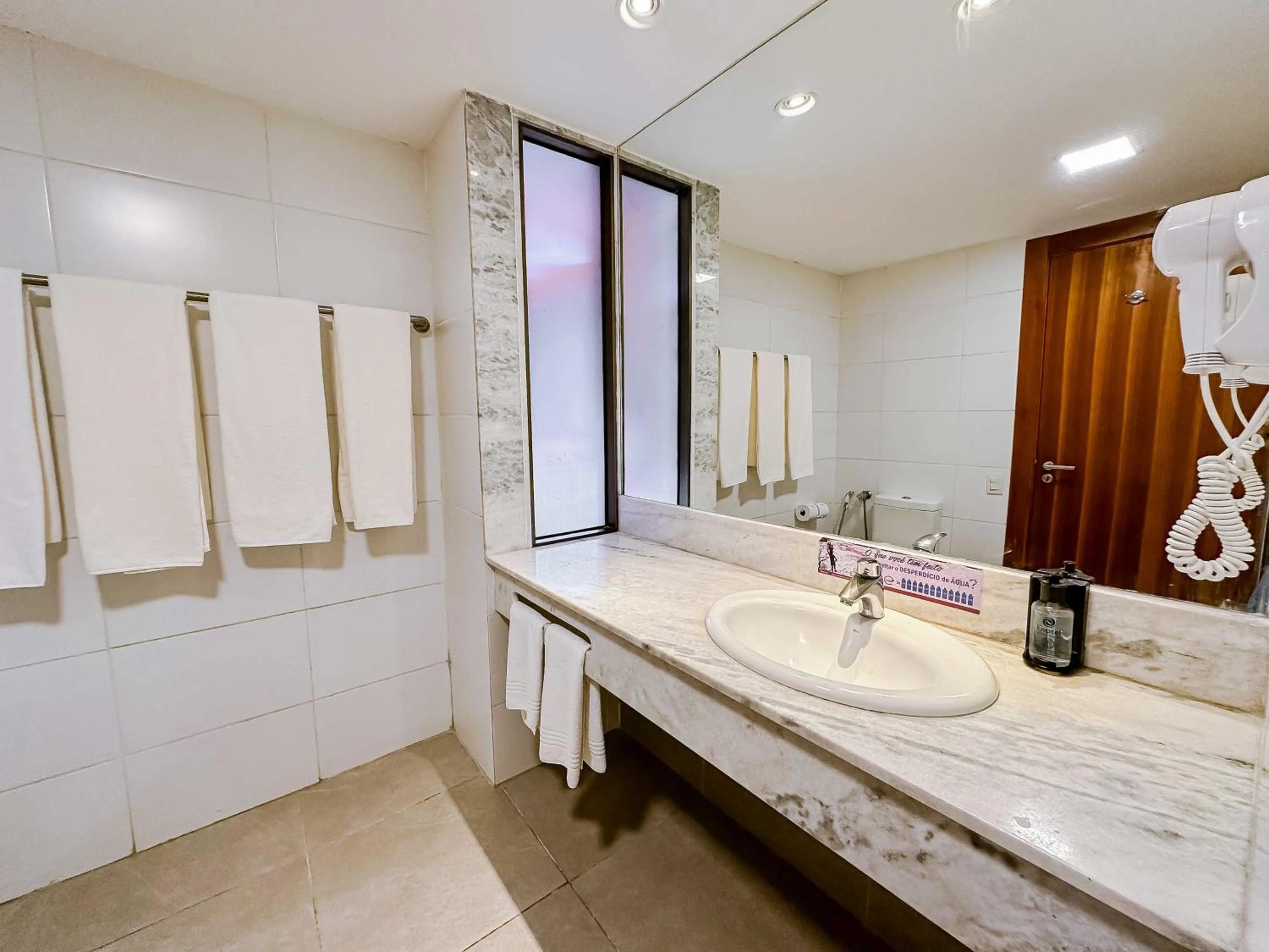 Bathroom in Enotel Porto de Galinhas All Inclusive