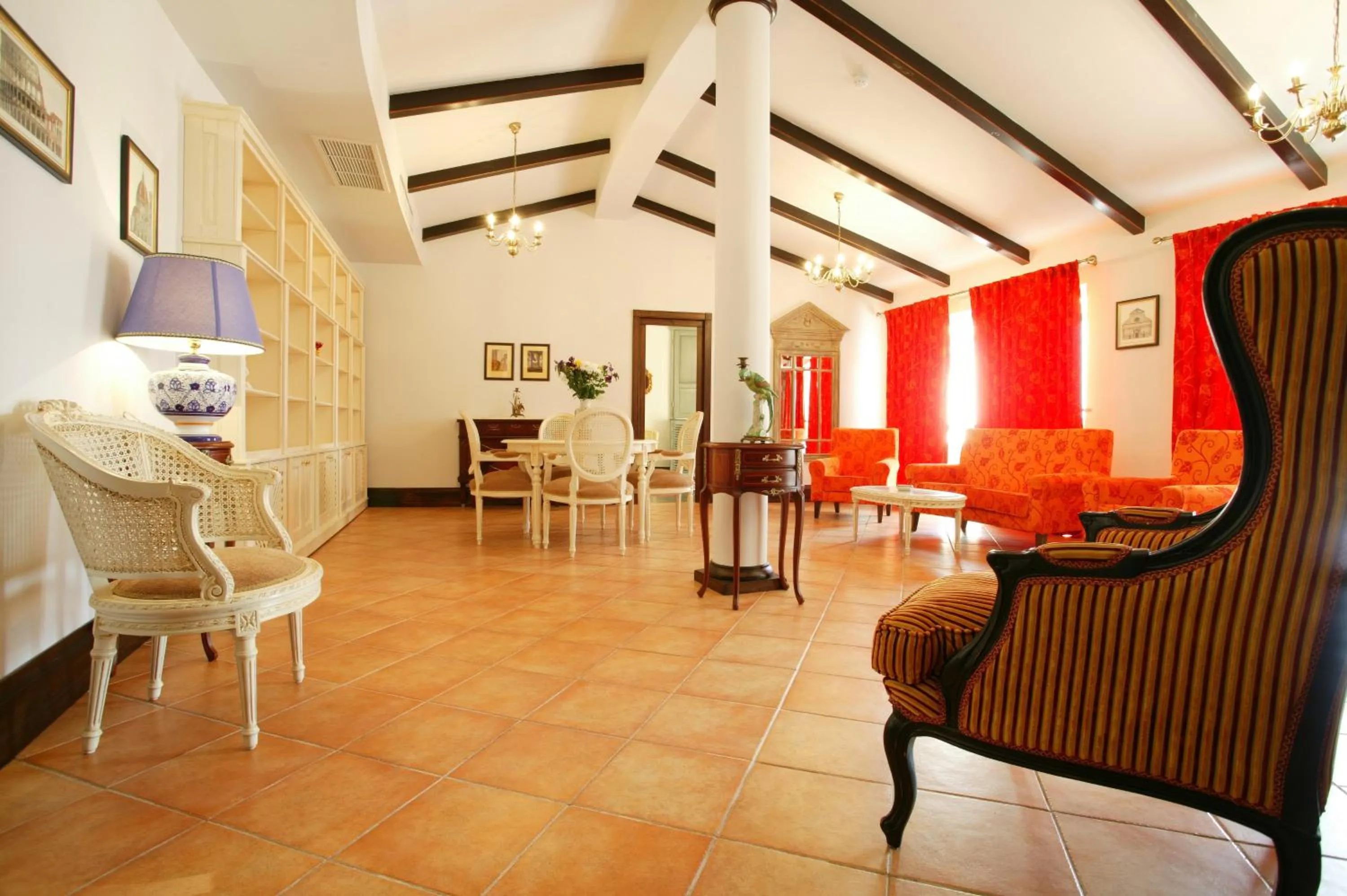 Lounge or bar in Arena Regia Hotel & Spa - Marina Regia Residence