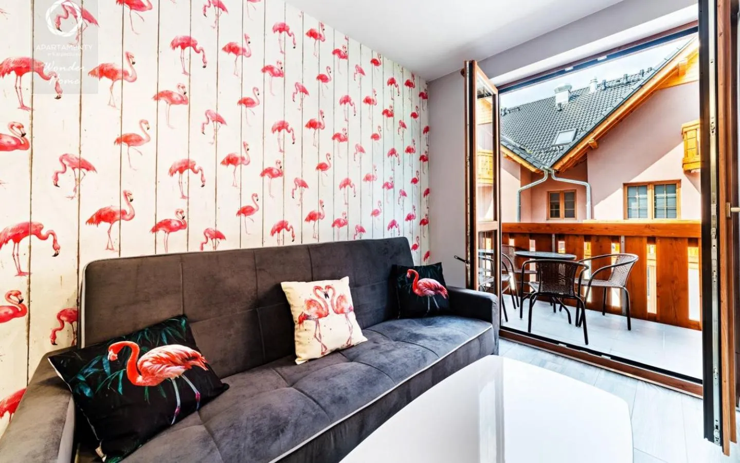 Standard Apartment (Pink) in Wonder Home - Apartamenty z balkonami Leśny Dom II - w cichej i zielonej części Karpacza