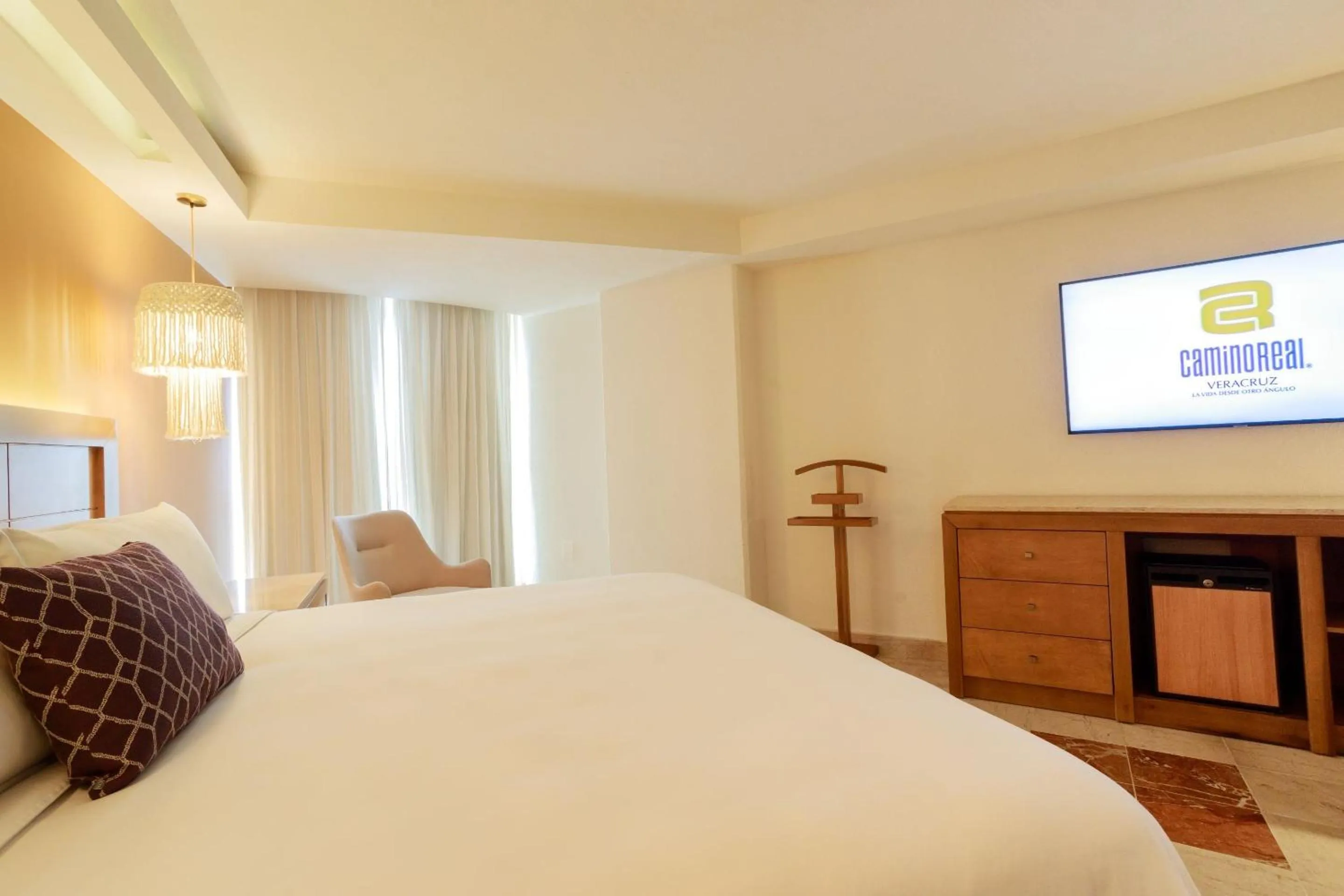 Photo of the whole room, Bed in Camino Real Veracruz