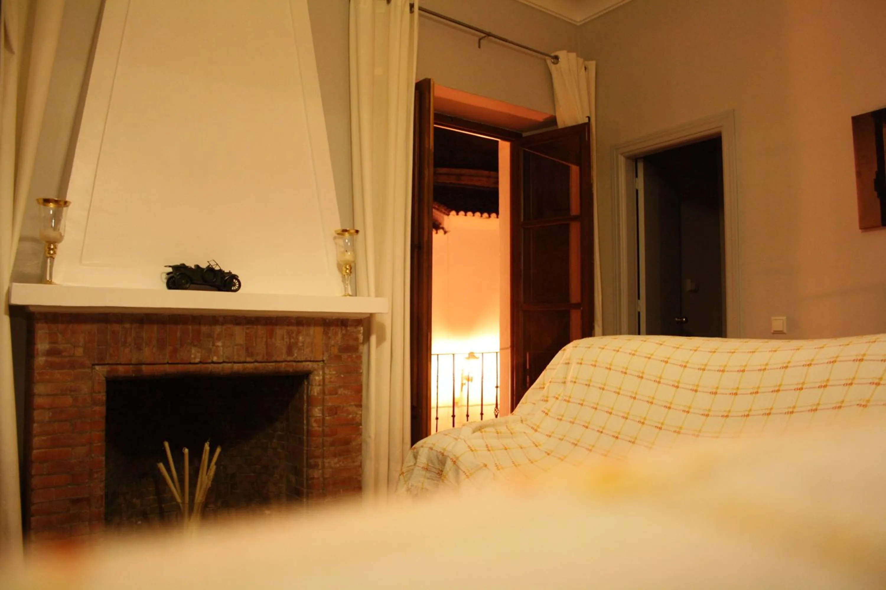 Decorative detail, Bed in Apartamentos La Ciudad