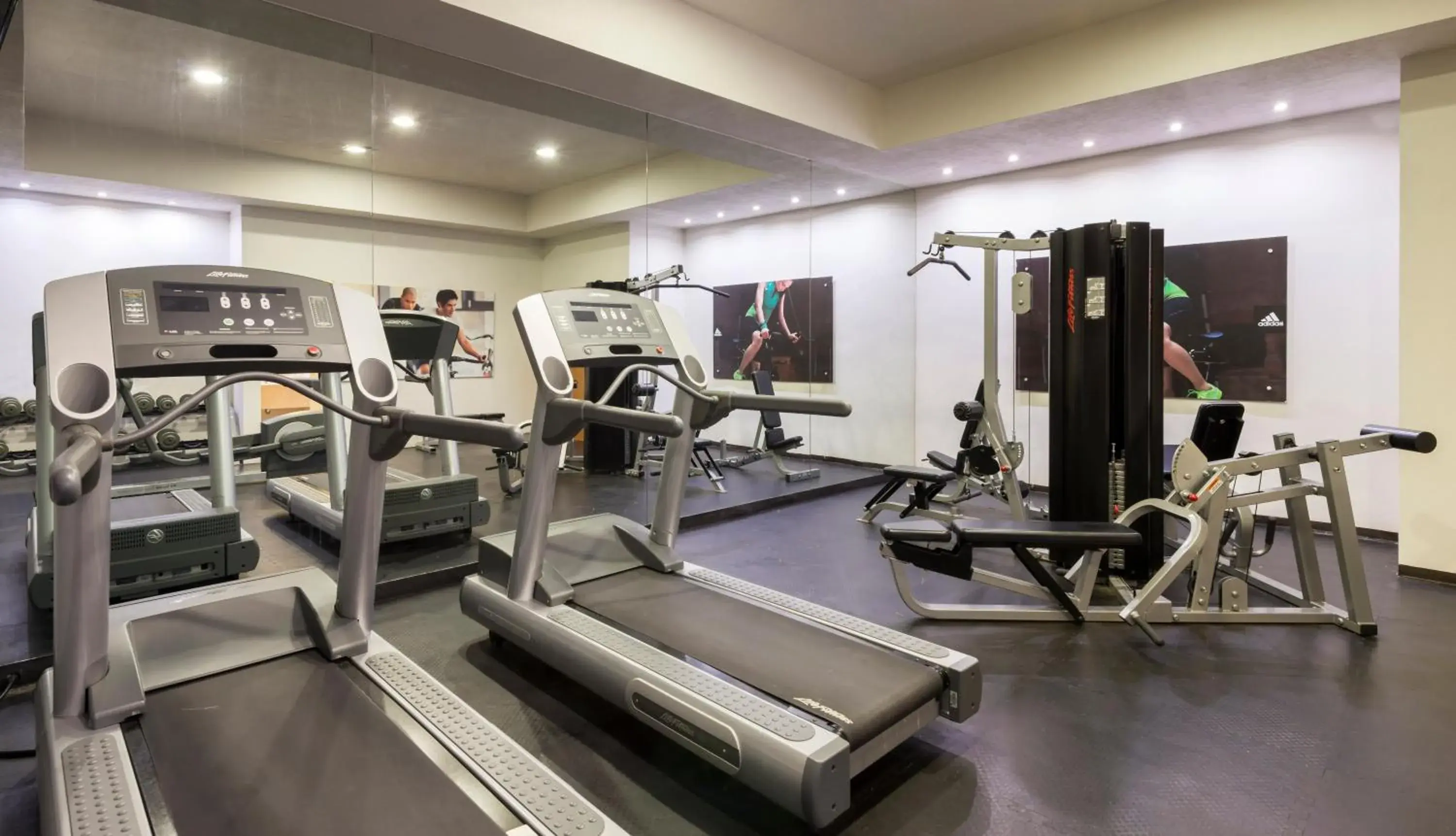 Fitness centre/facilities in Real Inn San Luis Potosi Fitness centre/facilities in Real Inn San Luis Potosi