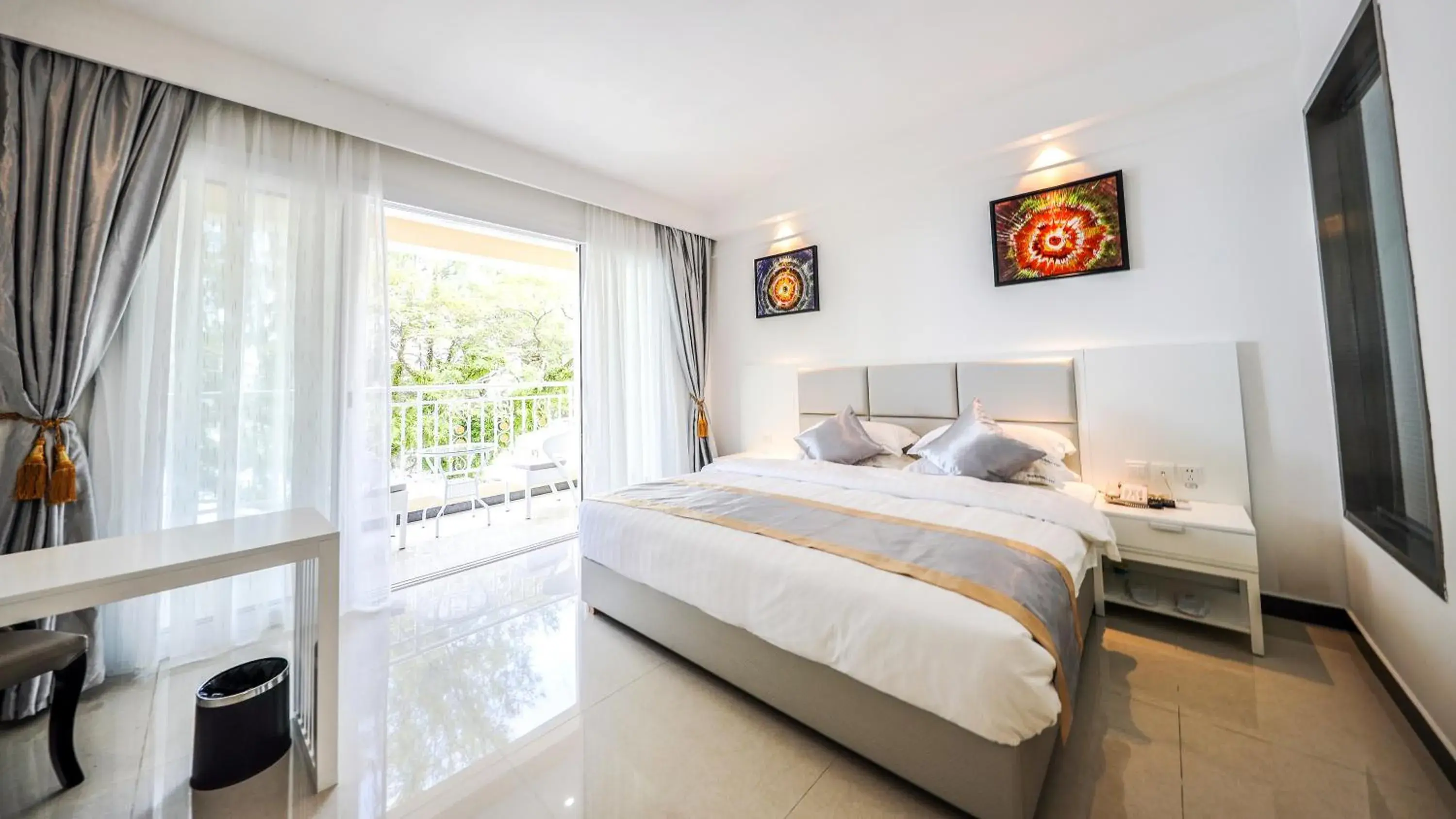 Bed in Ocean Star Hotel Bed in Ocean Star Hotel