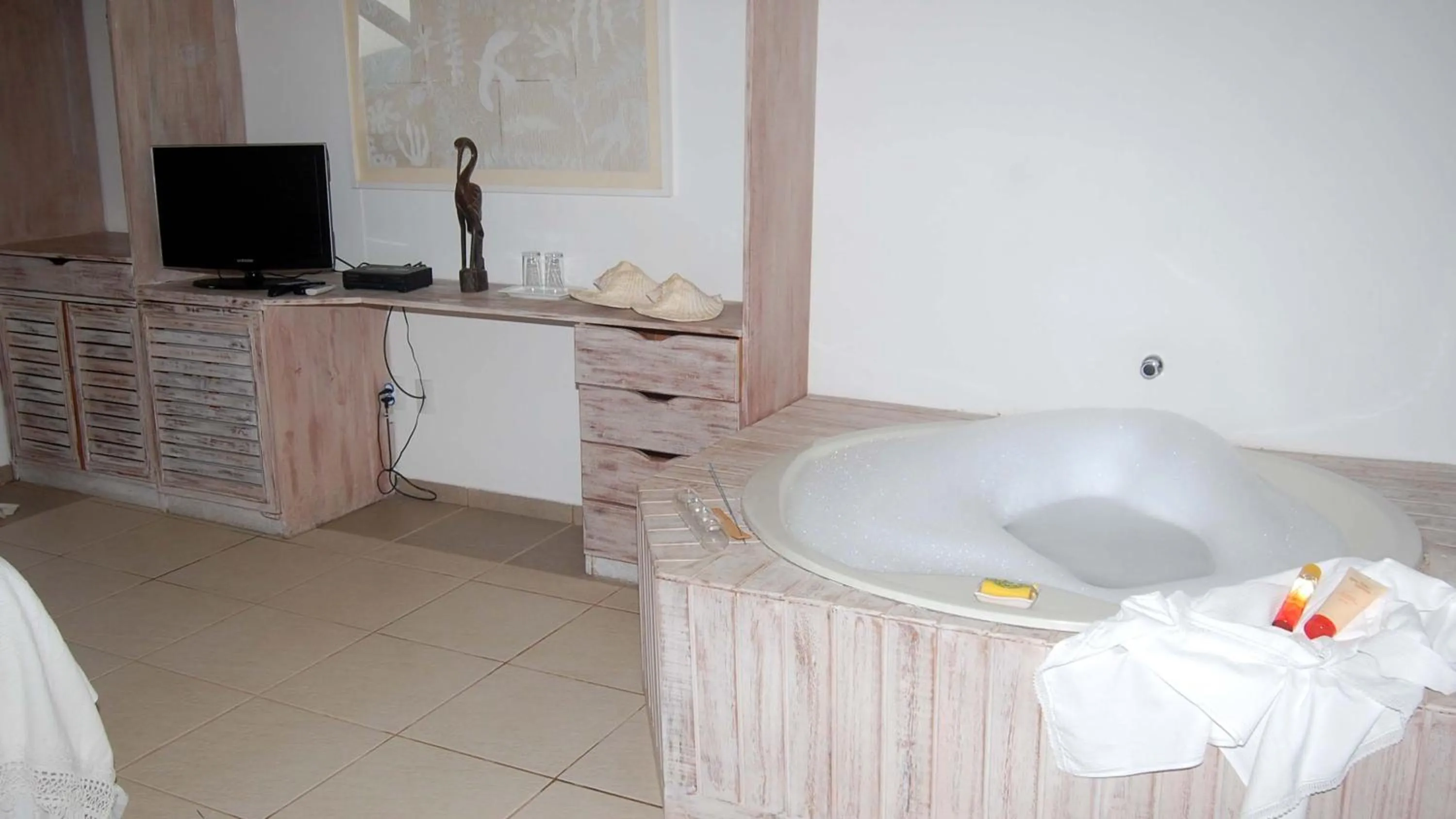 Hot Tub in Bruno Marambaia Charme Hotel