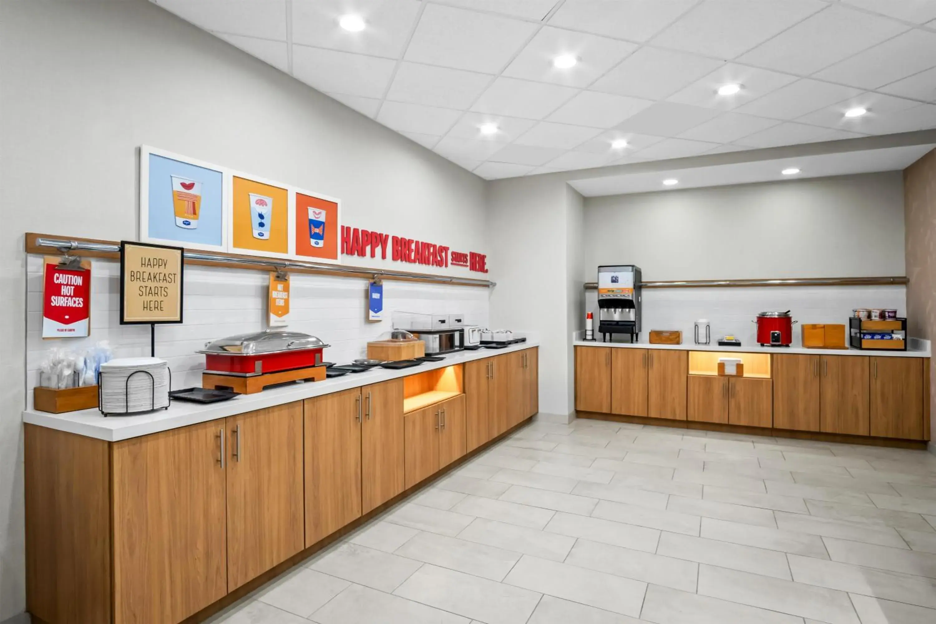 Breakfast in Hampton Inn and Suites Waxahachie Breakfast in Hampton Inn and Suites Waxahachie