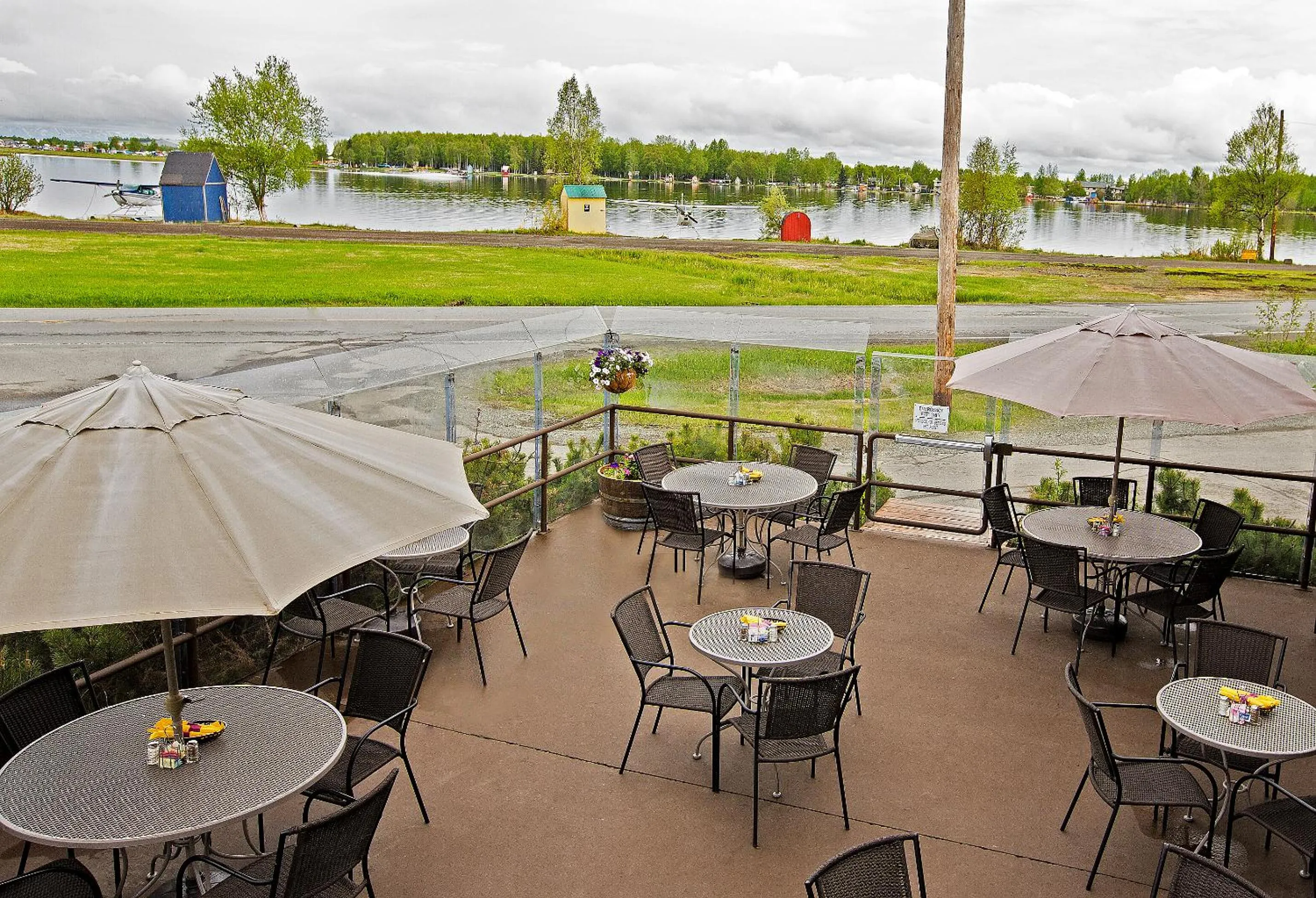 Balcony/Terrace in Coast Inn at Lake Hood