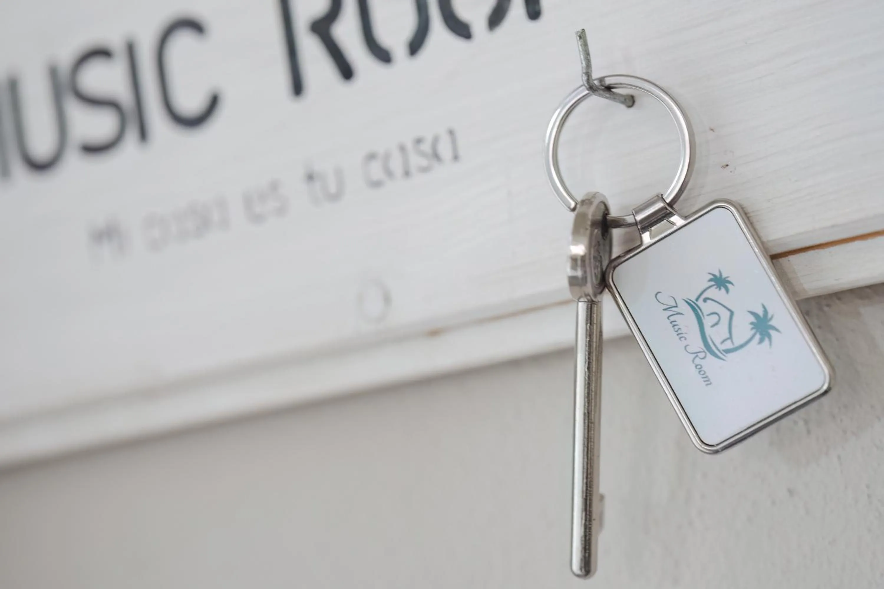 Logo/Certificate/Sign in Mi casa es tu casa 104