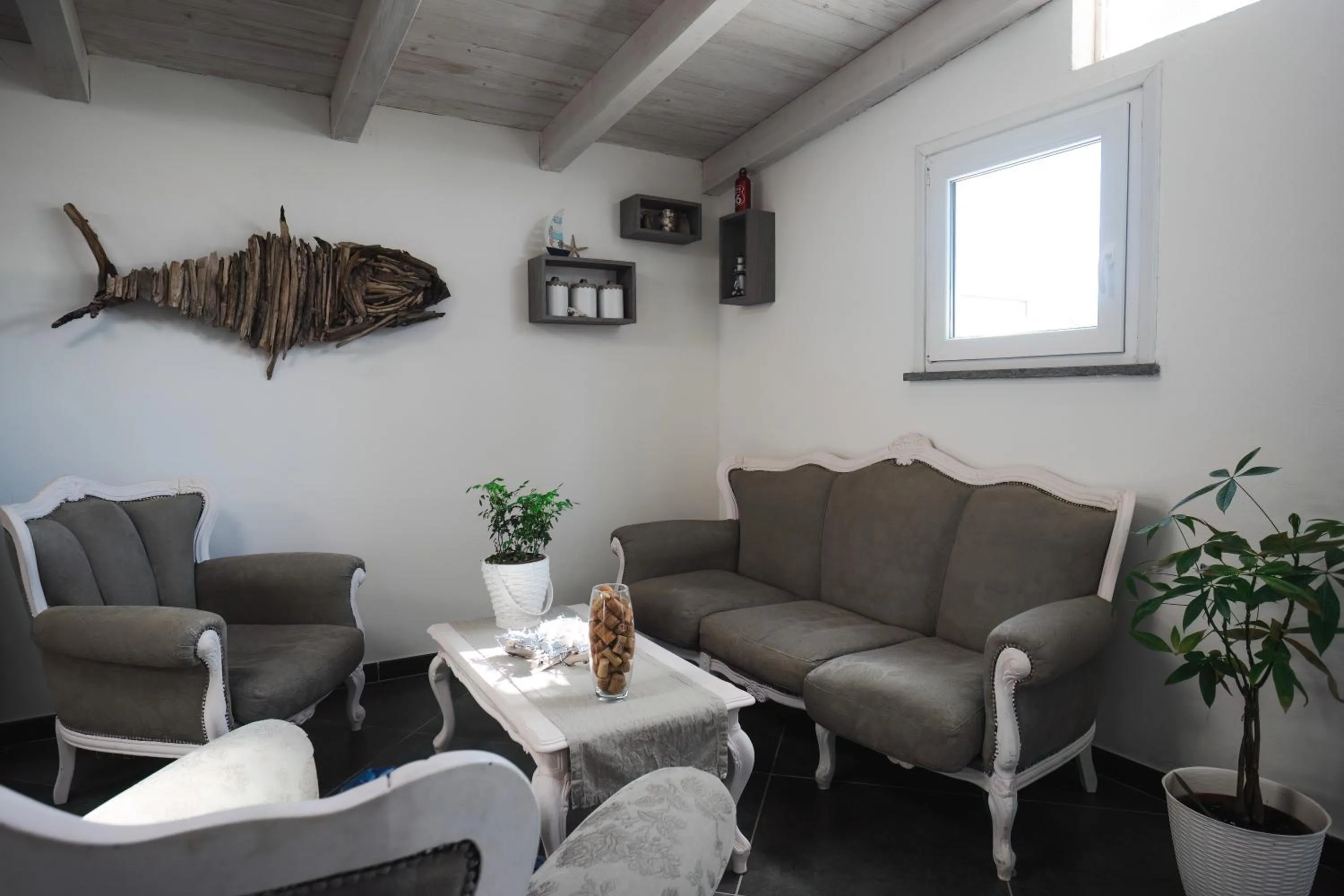 Restaurant/places to eat in Mi casa es tu casa 104