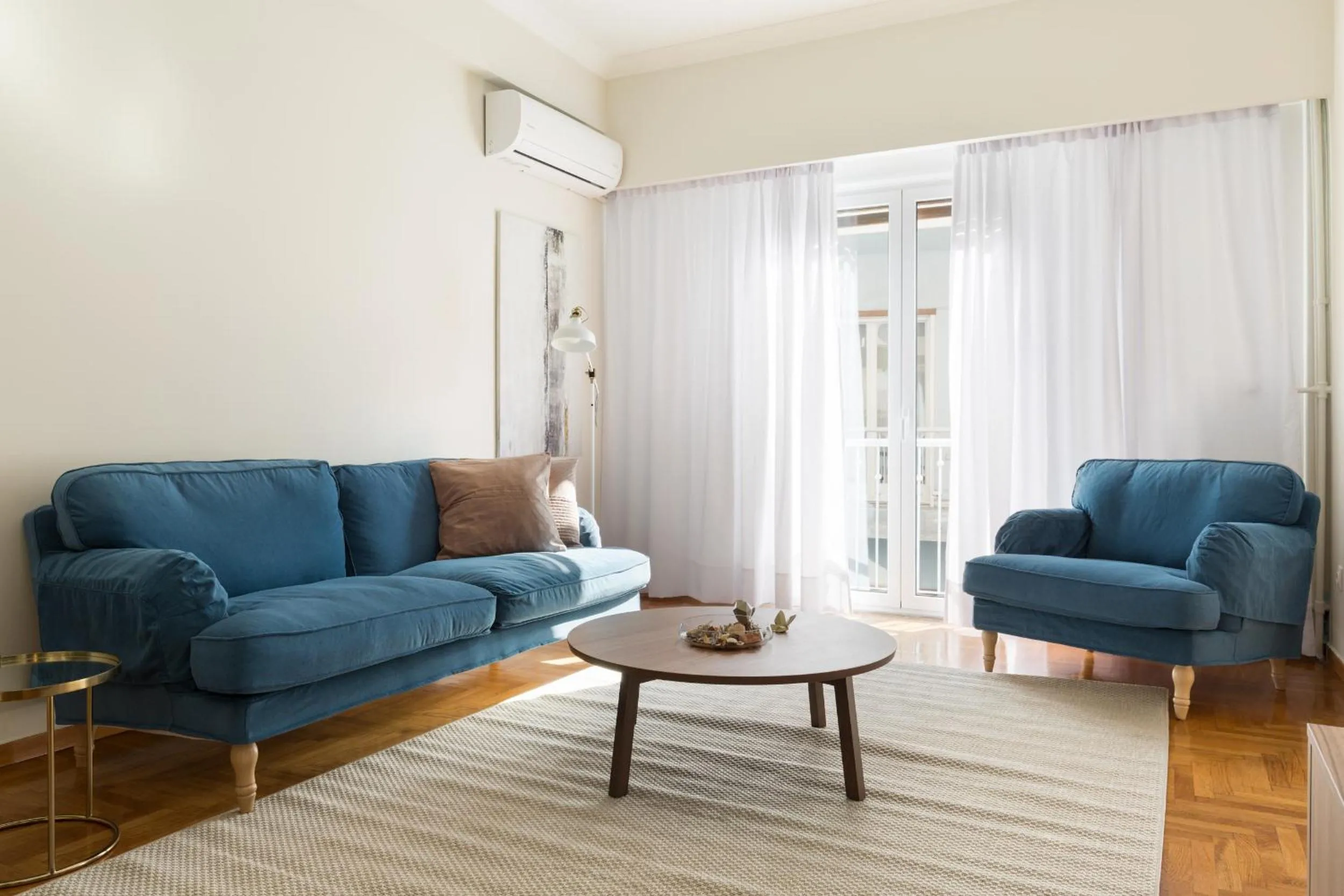 Chic Flat in the Heart of Athens by UPSTREET