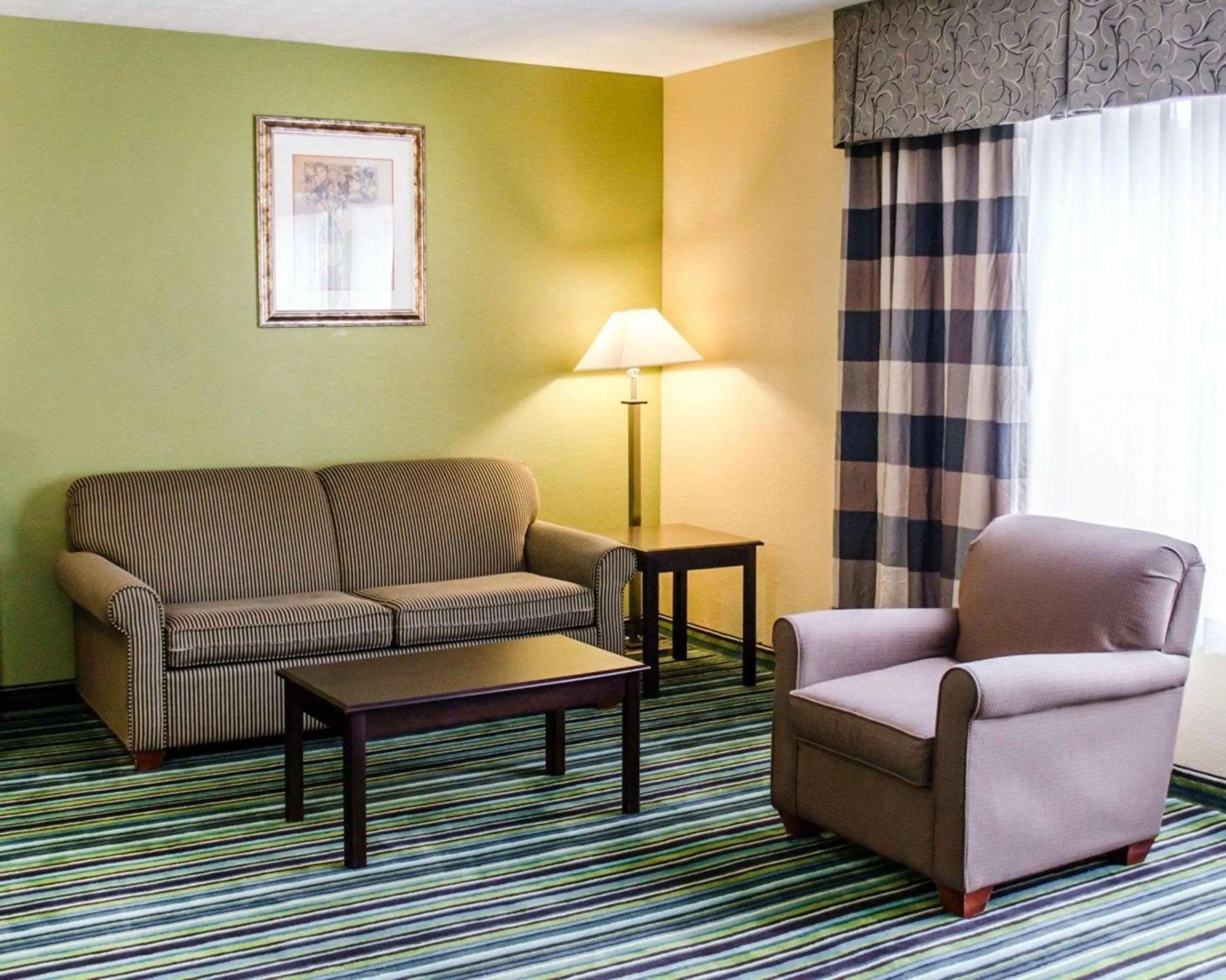 Photo of the whole room in Quality Inn & Suites Medina - Akron West