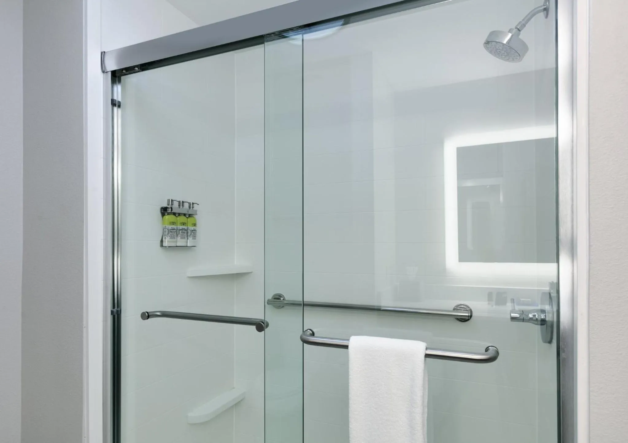 Bathroom in Holiday Inn Express Hillsboro I-35 by IHG