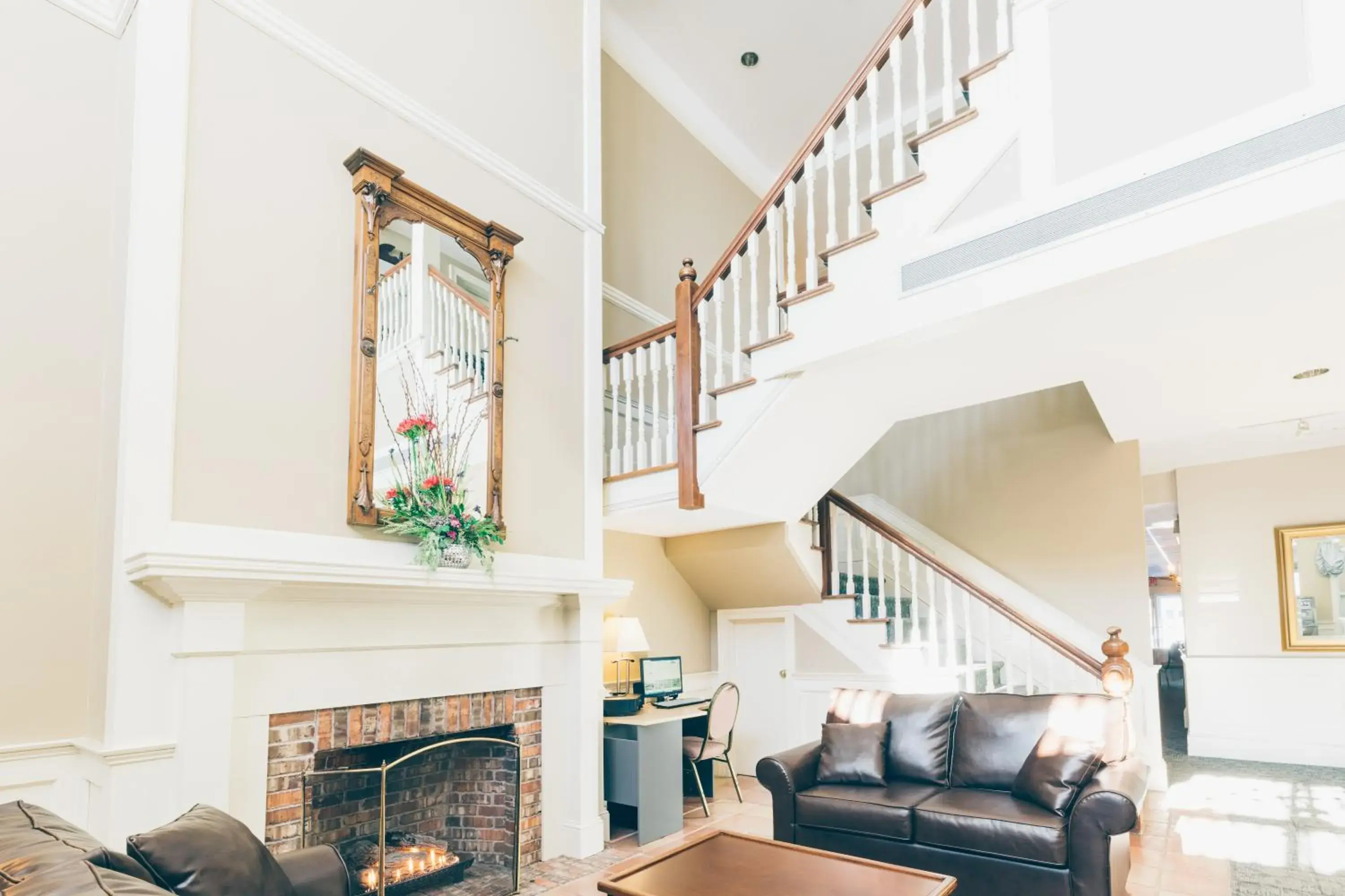 The Loyalist Country Inn & Conference Centre The Loyalist Country Inn & Conference Centre