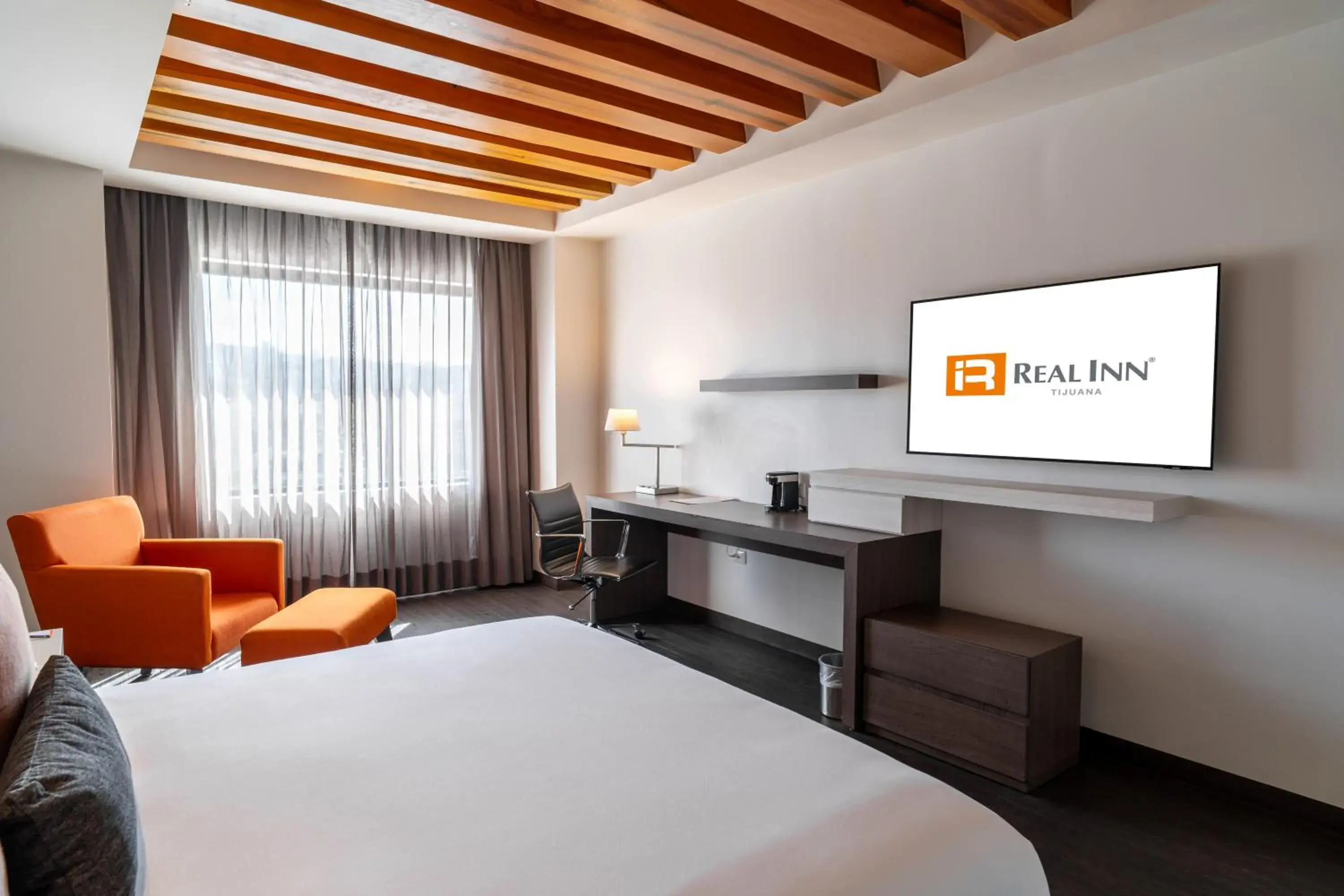 Master Suite King in Real Inn Tijuana by Camino Real Hoteles Master Suite King in Real Inn Tijuana by Camino Real Hoteles