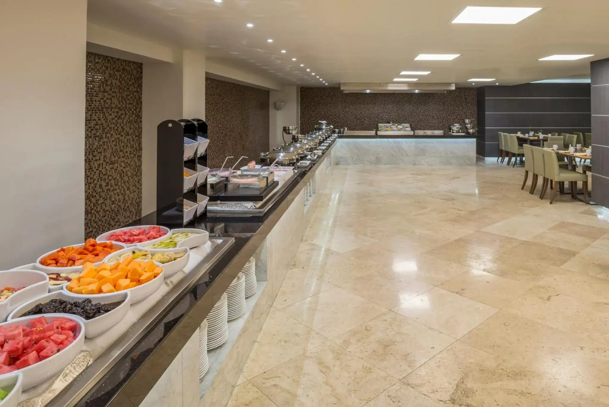 Restaurant/places to eat in Real Inn Tijuana by Camino Real Hoteles Restaurant/places to eat in Real Inn Tijuana by Camino Real Hoteles