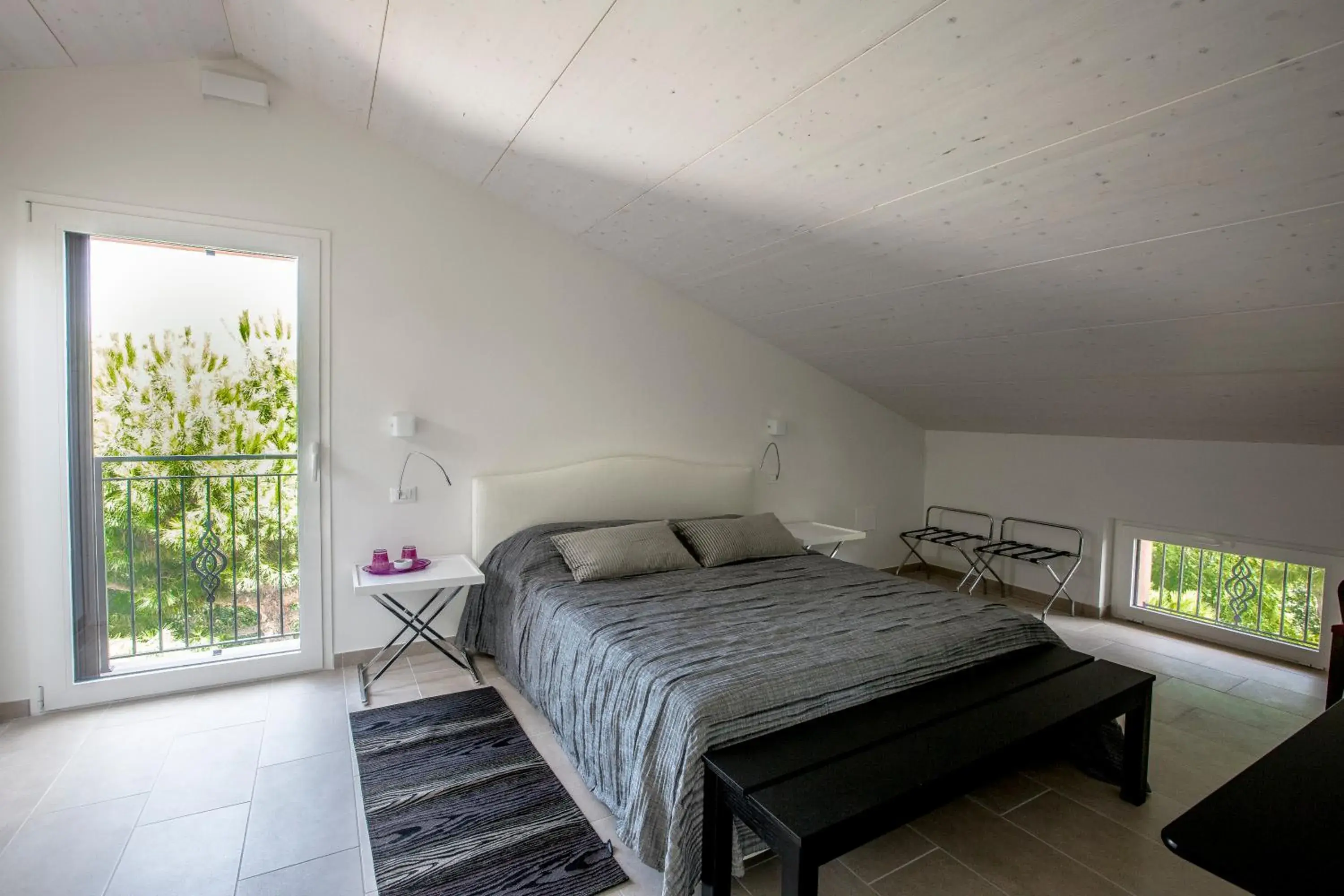 Deluxe Double Room with Shower in B&B - Uva Residence Deluxe Double Room with Shower in B&B - Uva Residence