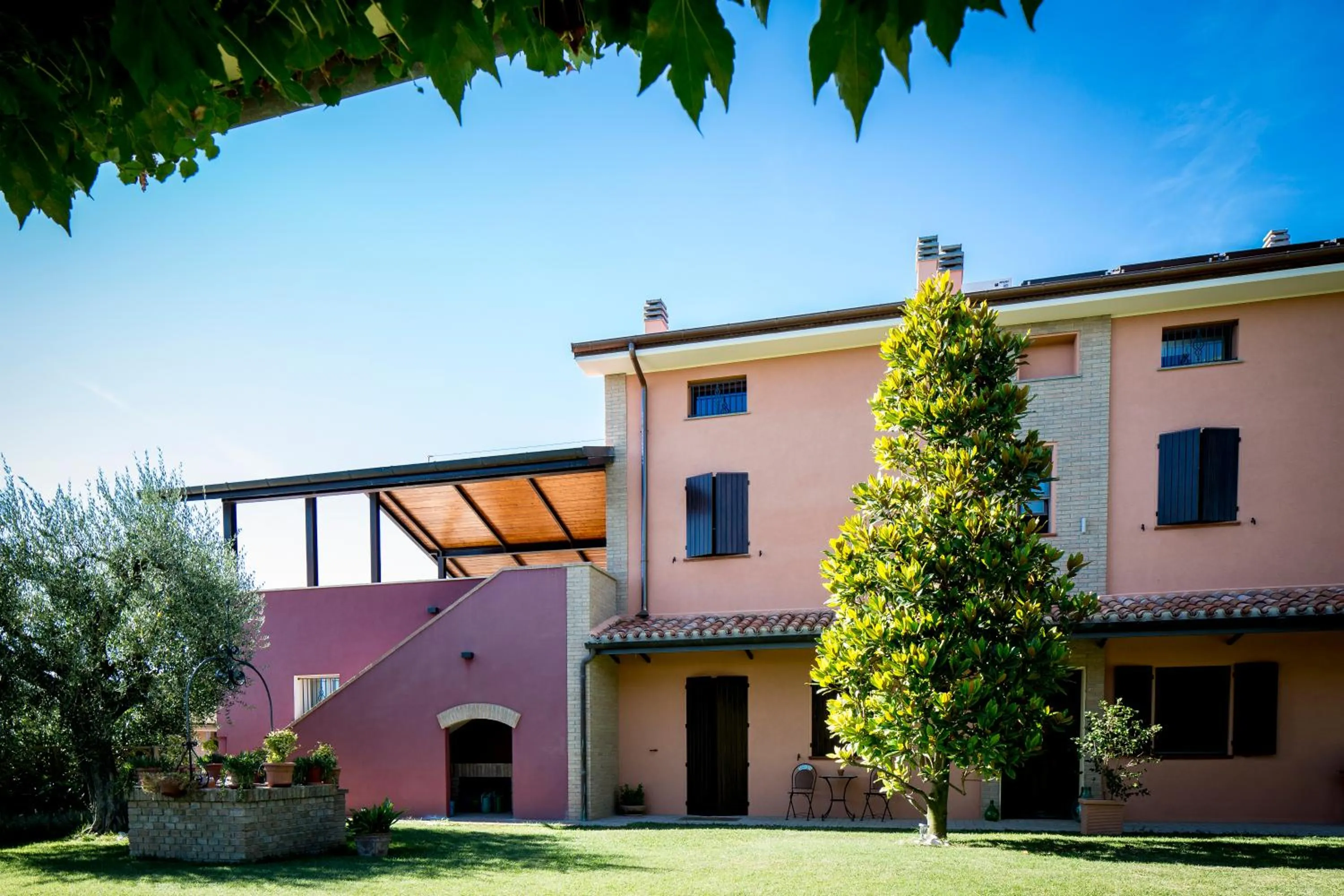 Facade/entrance in B&B - Uva Residence