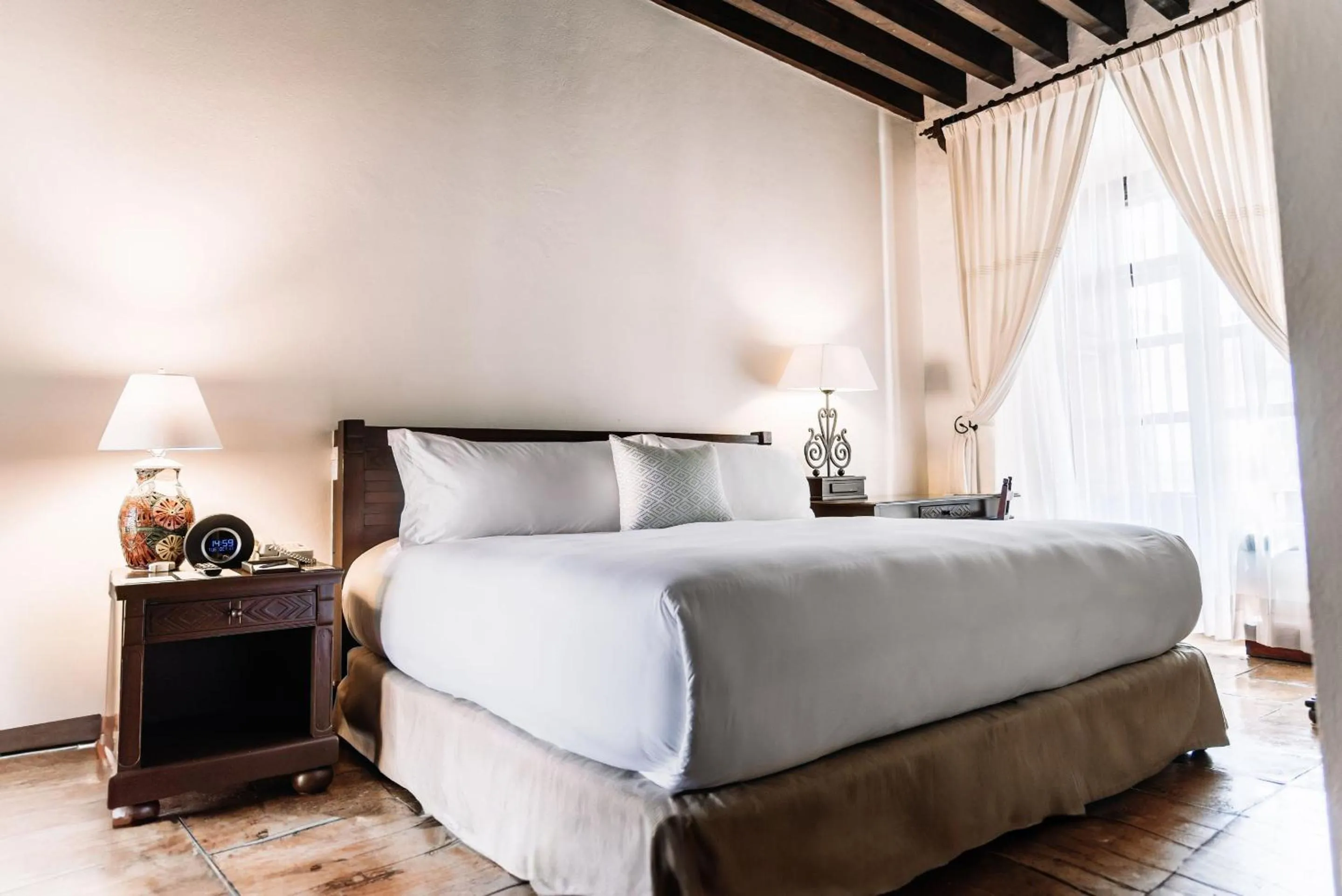 Bedroom, Bed in Quinta Real Oaxaca