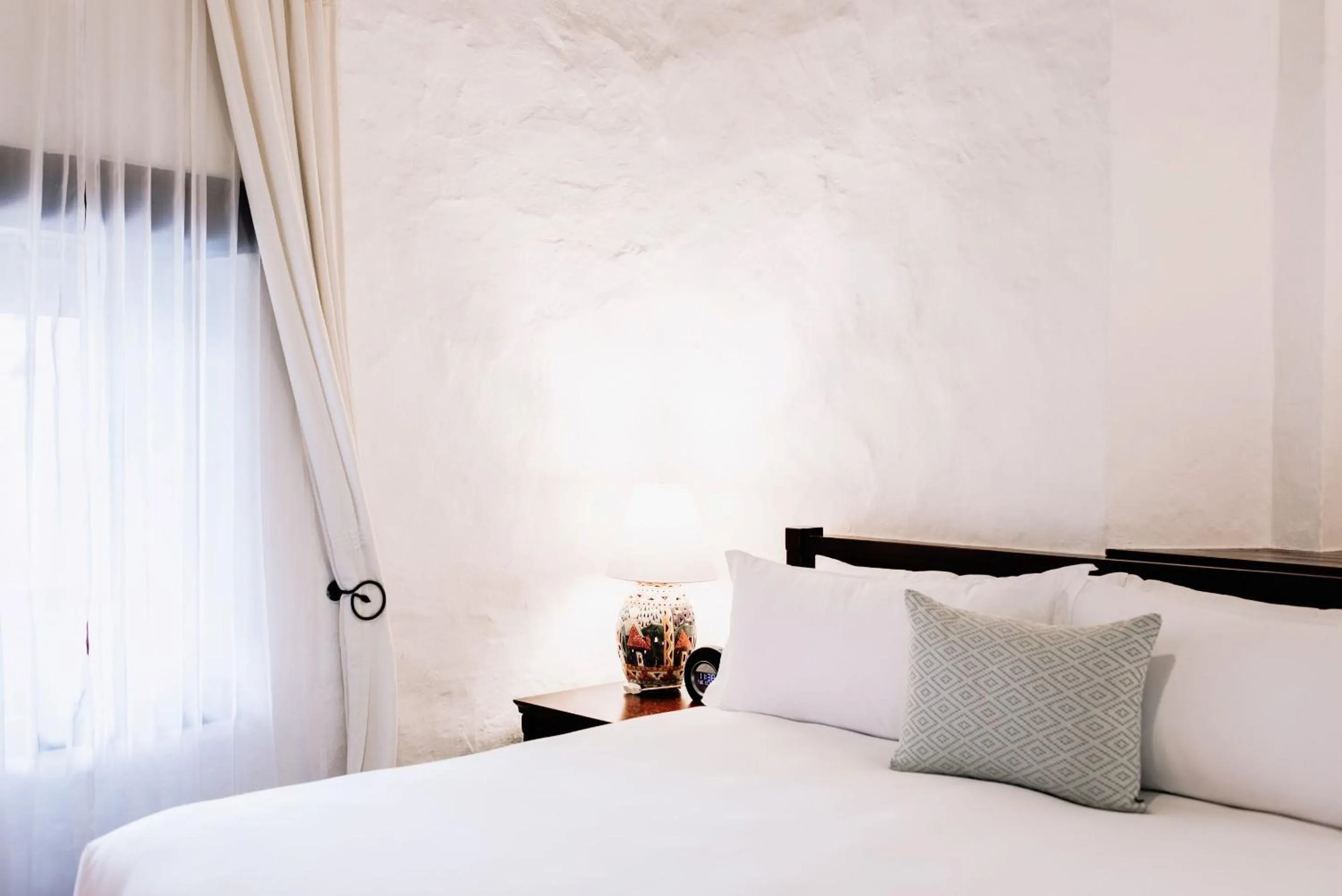 Photo of the whole room, Bed in Quinta Real Oaxaca