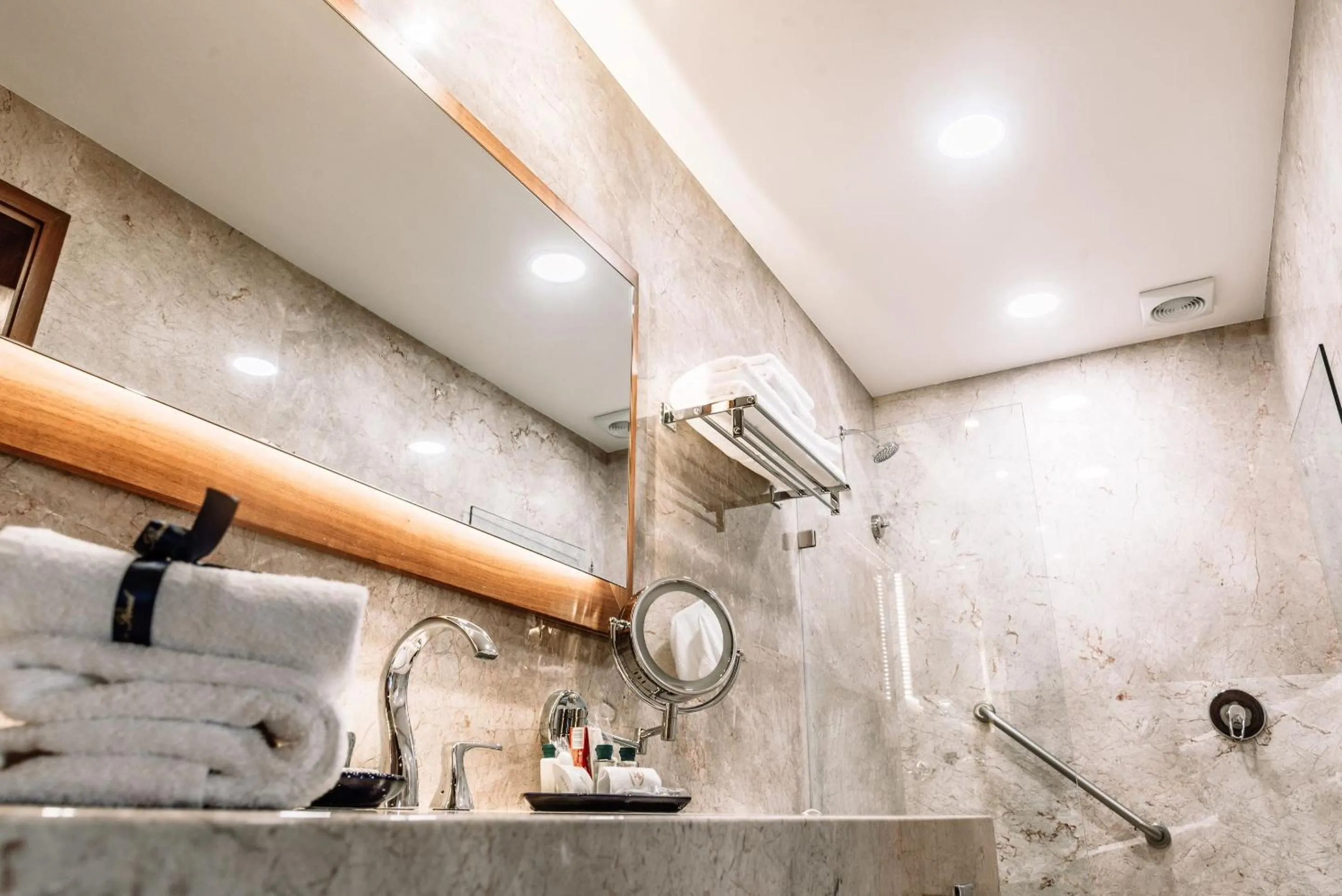 Bathroom in Quinta Real Oaxaca