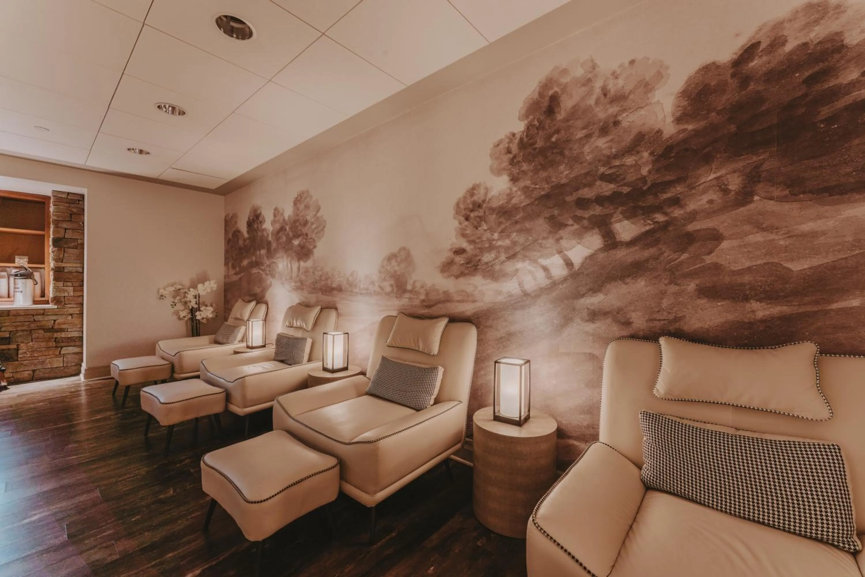 Spa and wellness centre/facilities in Pillar and Post Inn & Spa