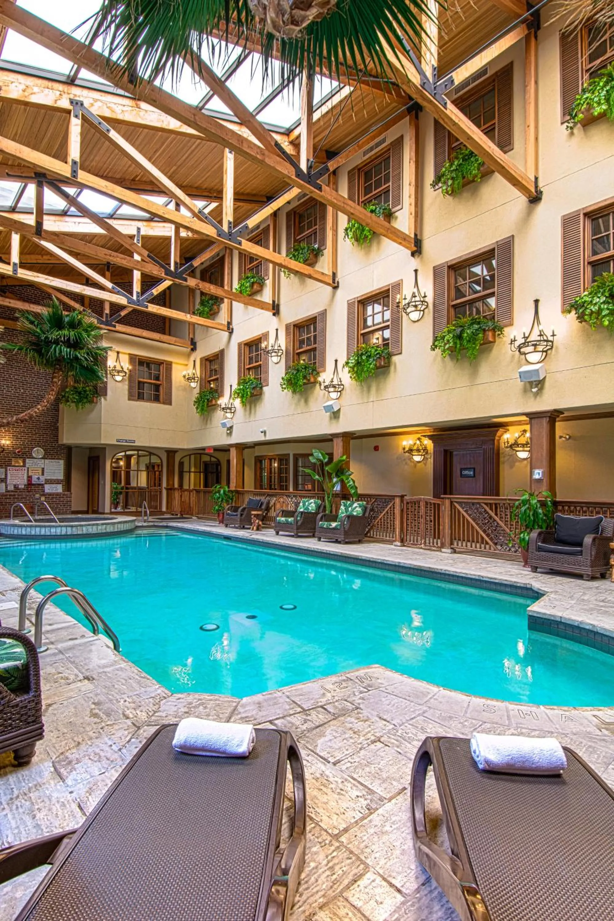 Spa and wellness centre/facilities in Pillar and Post Inn & Spa