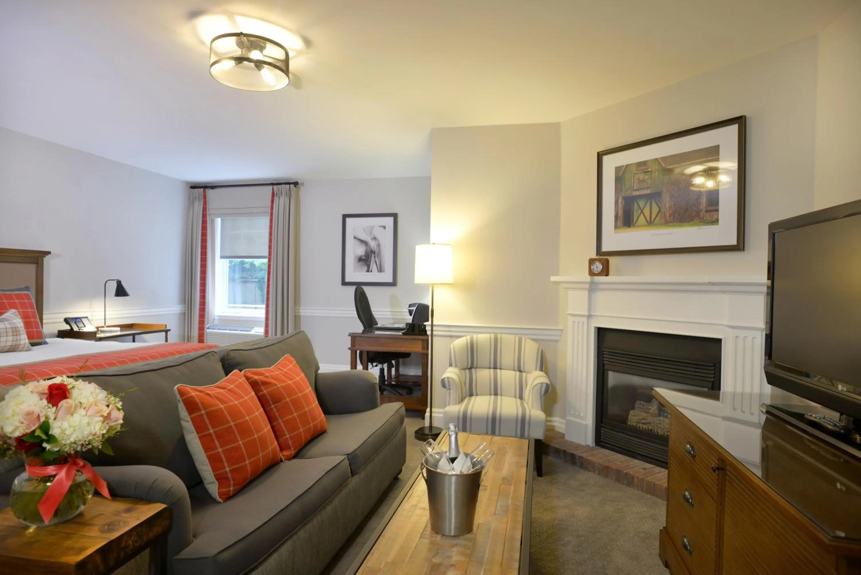 TV and multimedia in Pillar and Post Inn & Spa