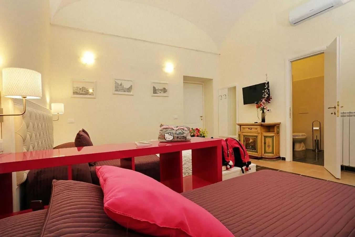 Photo of the whole room, Bed in Locanda al Viminale