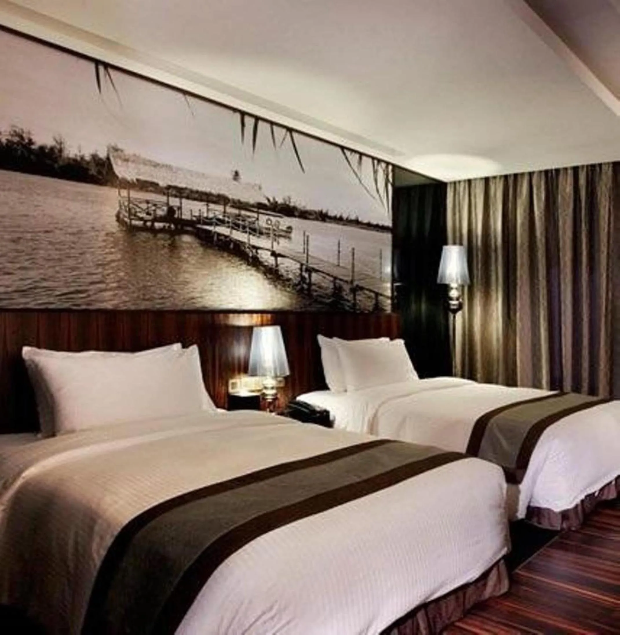 Photo of the whole room, Bed in Horizon Hotel