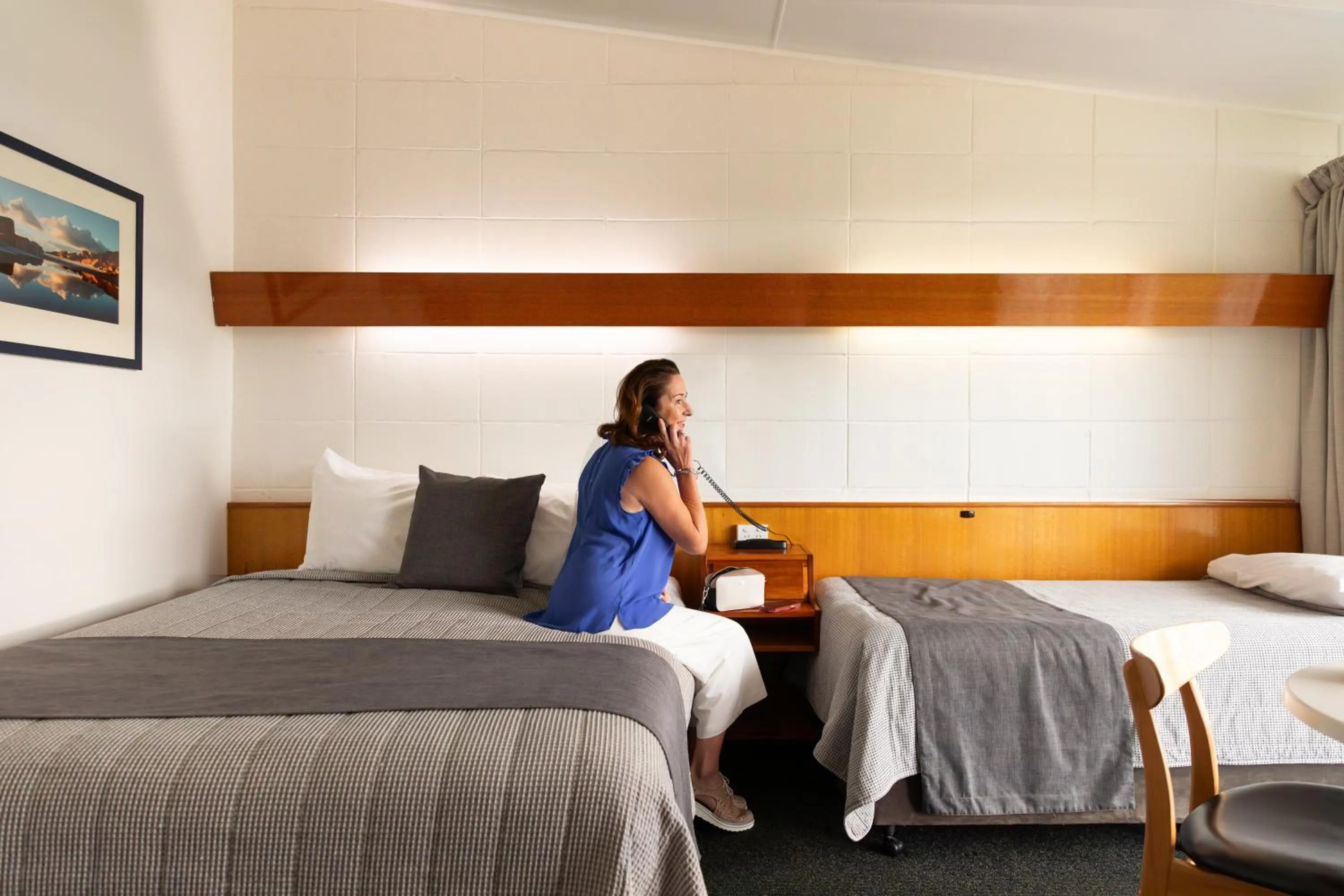 Bedroom, Bed in Riverfront Motel & Restaurant