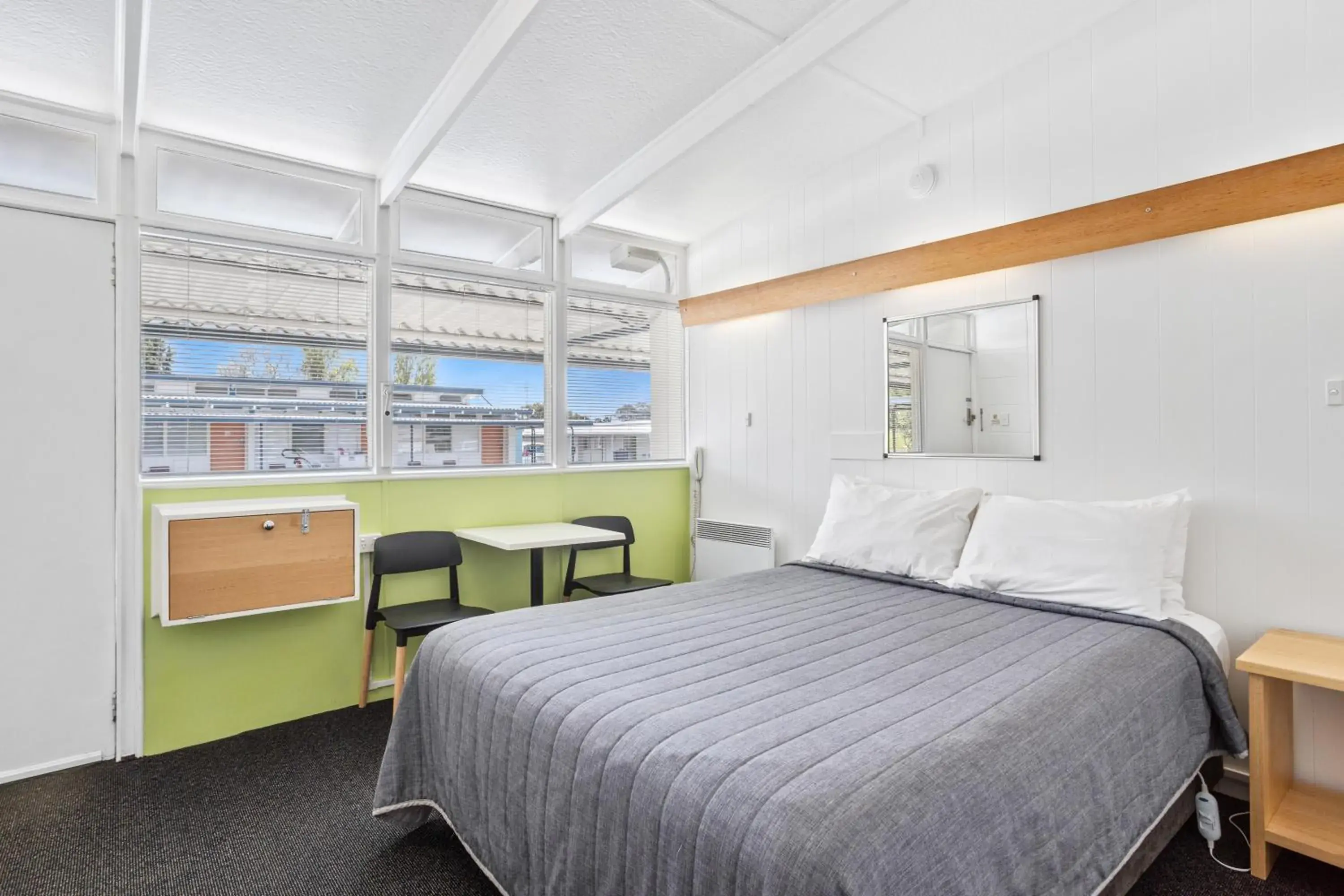 Bedroom, Bed in Riverfront Motel & Restaurant Bedroom, Bed in Riverfront Motel & Restaurant