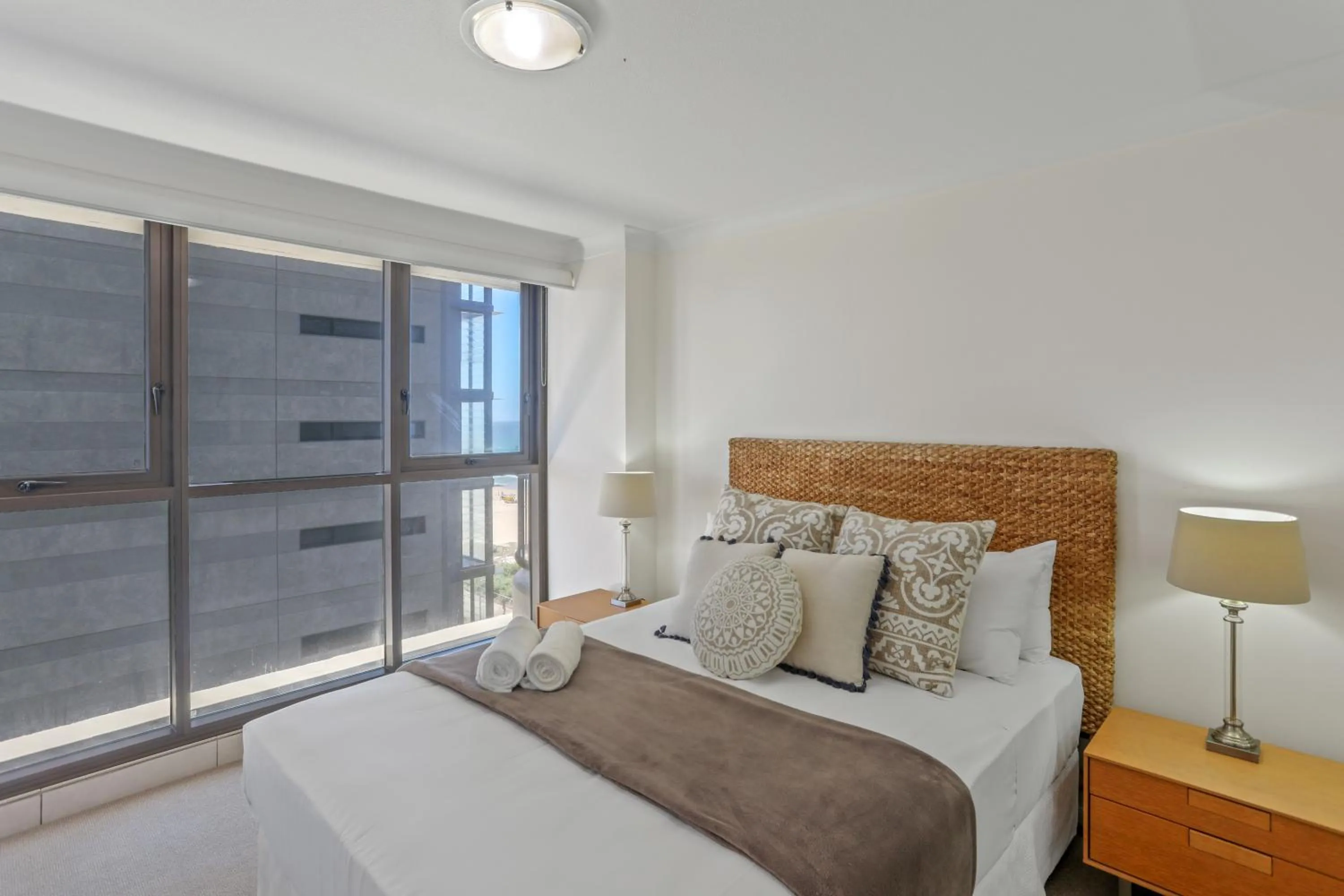 Bed in Boulevard North Holiday Apartments