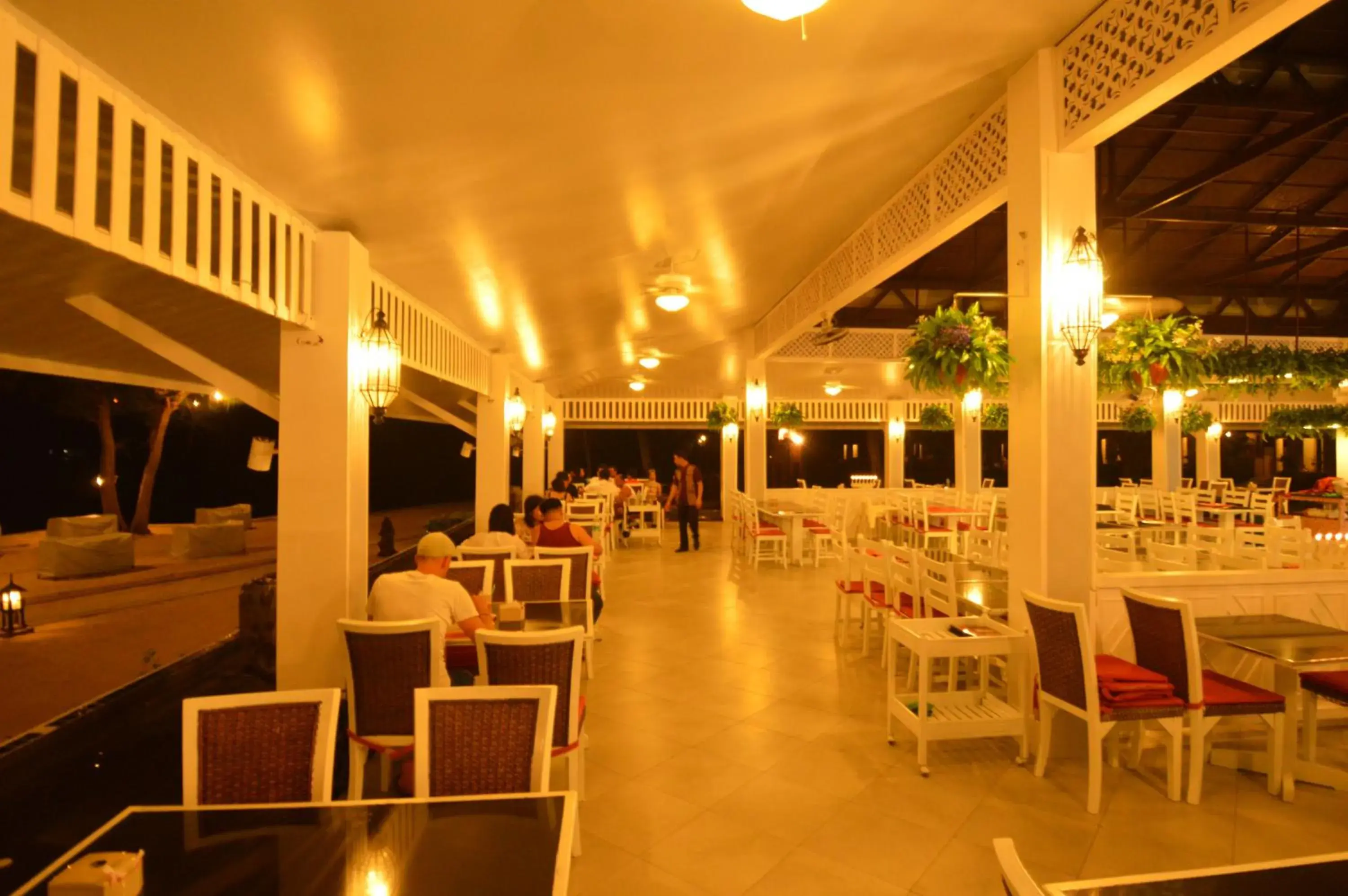 Restaurant/places to eat in Koh Hai Fantasy Resort & Spa Restaurant/places to eat in Koh Hai Fantasy Resort & Spa