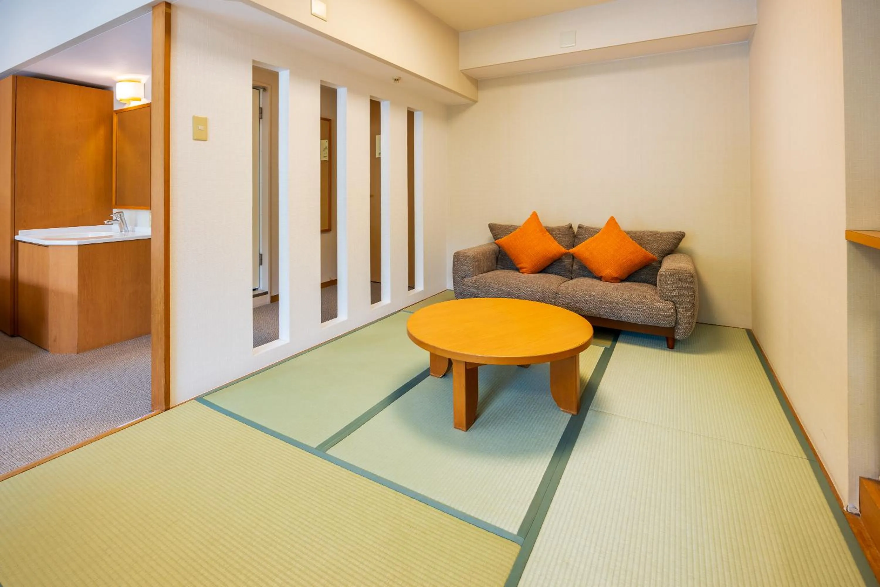 Photo of the whole room in Yumoto Fujiya Hotel
