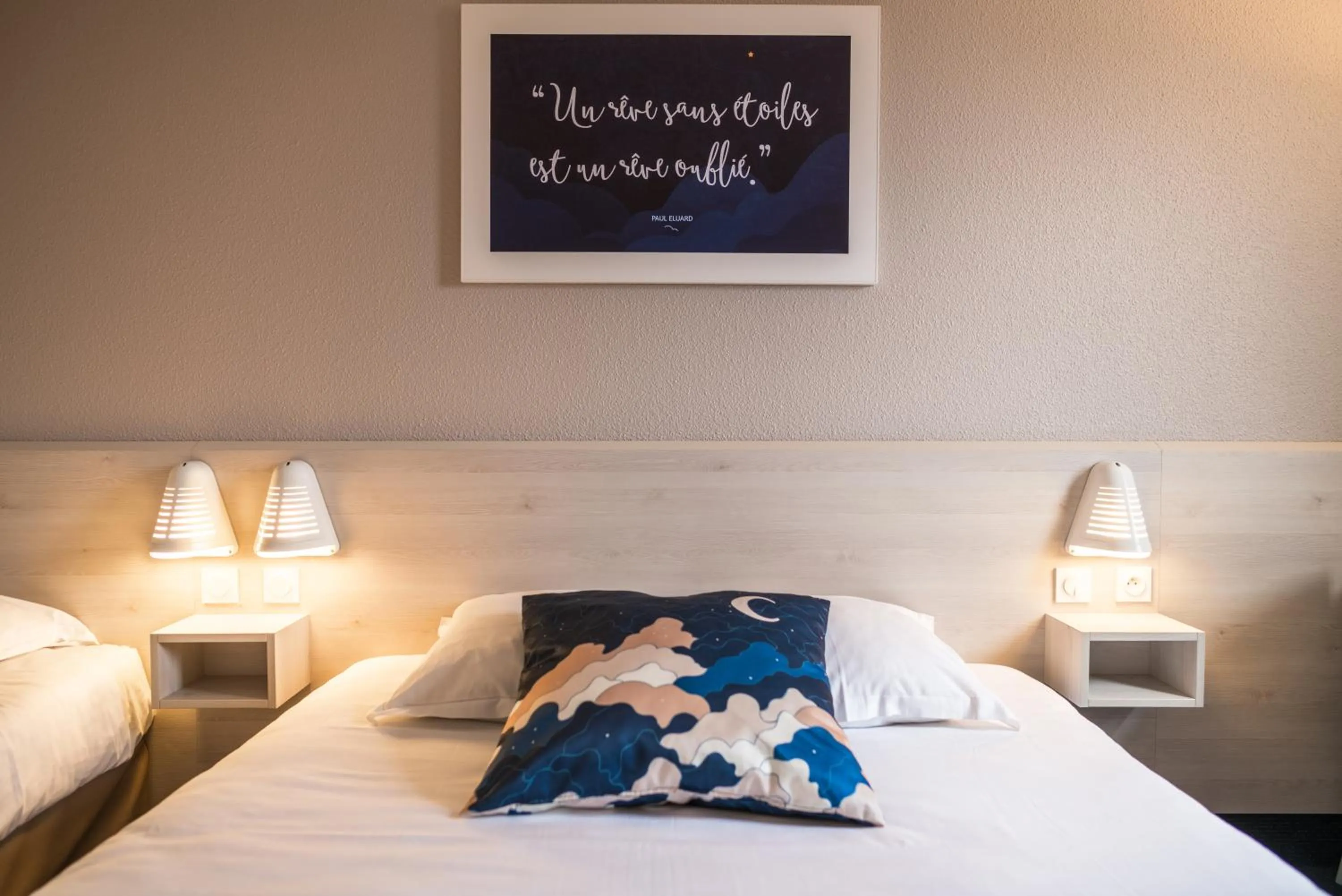 Bedroom, Bed in Ace Hôtel Salon de Provence