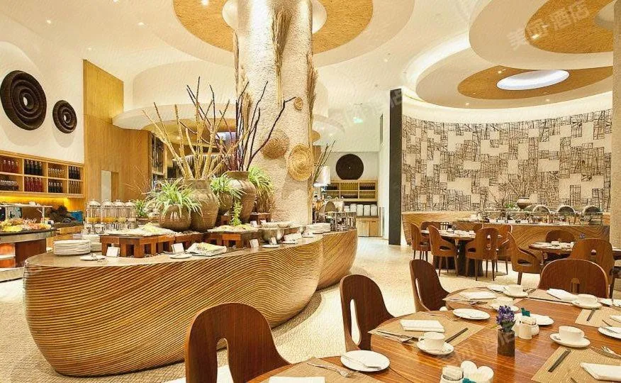 Restaurant/places to eat in InterContinental One Thousand Island Lake Resort, an IHG Hotel