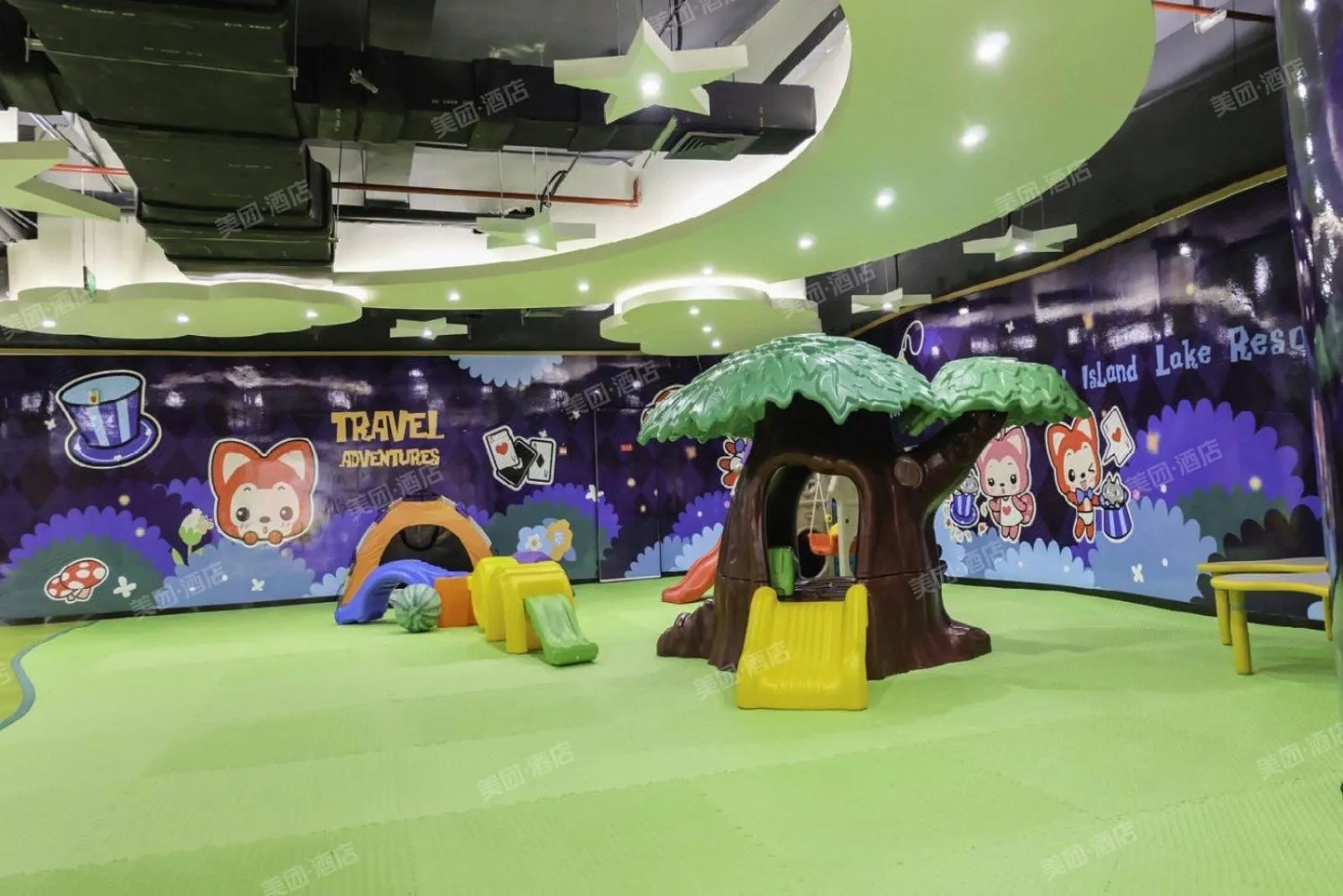 Kids's club in InterContinental One Thousand Island Lake Resort, an IHG Hotel