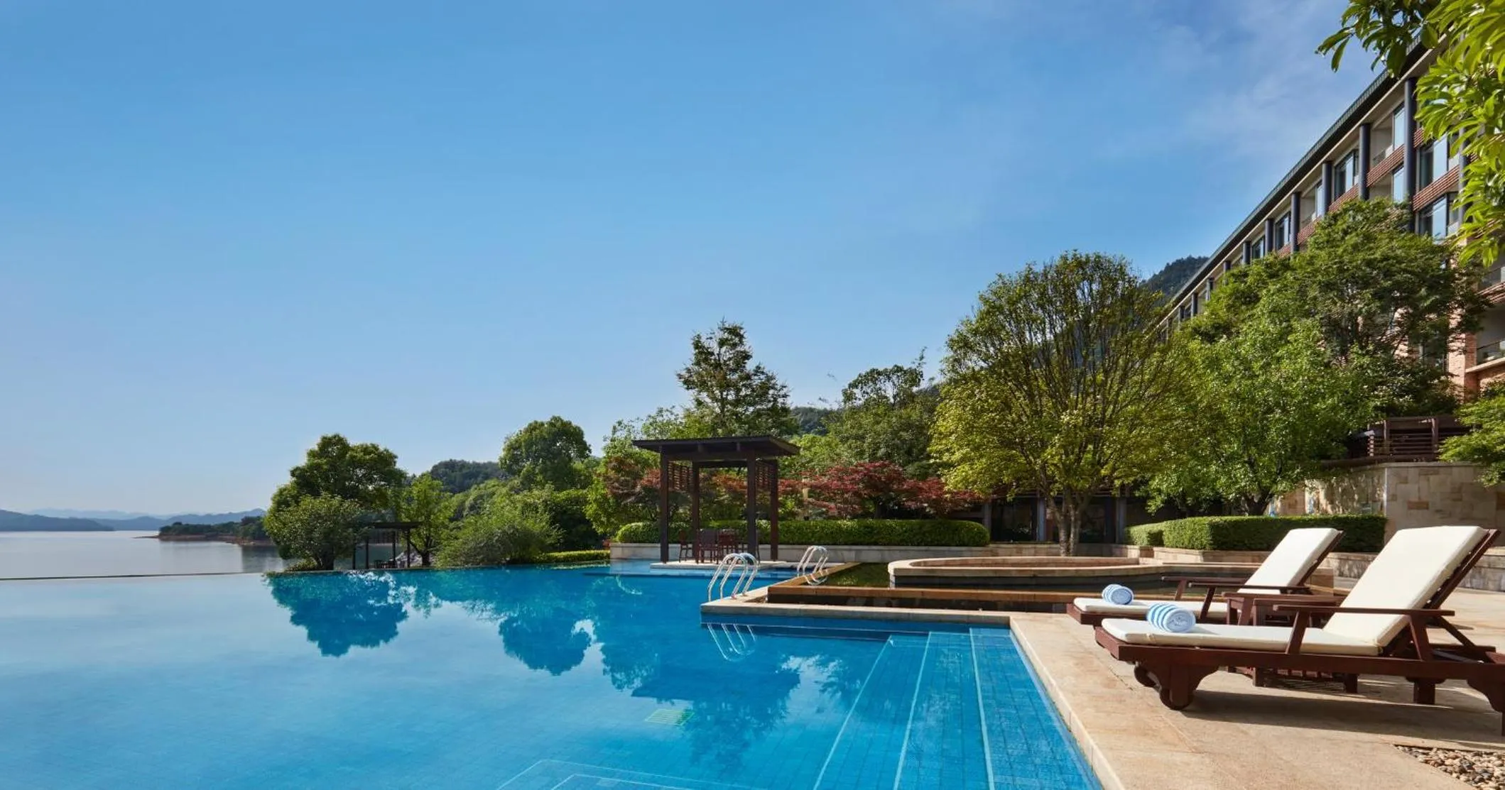 Swimming pool in InterContinental One Thousand Island Lake Resort, an IHG Hotel