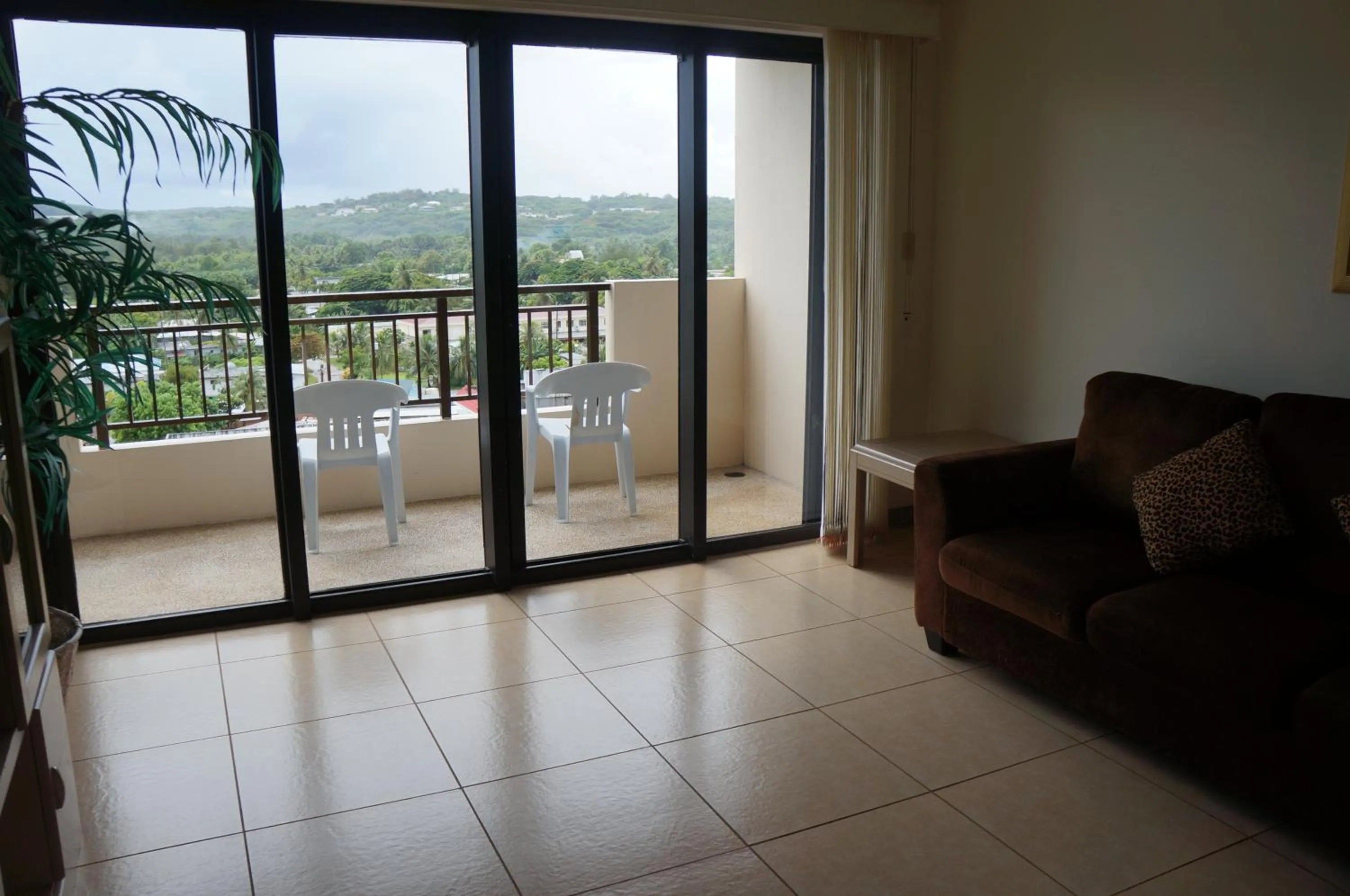 Day in Aquarius Beach Tower