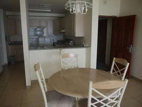 Dining area in Aquarius Beach Tower