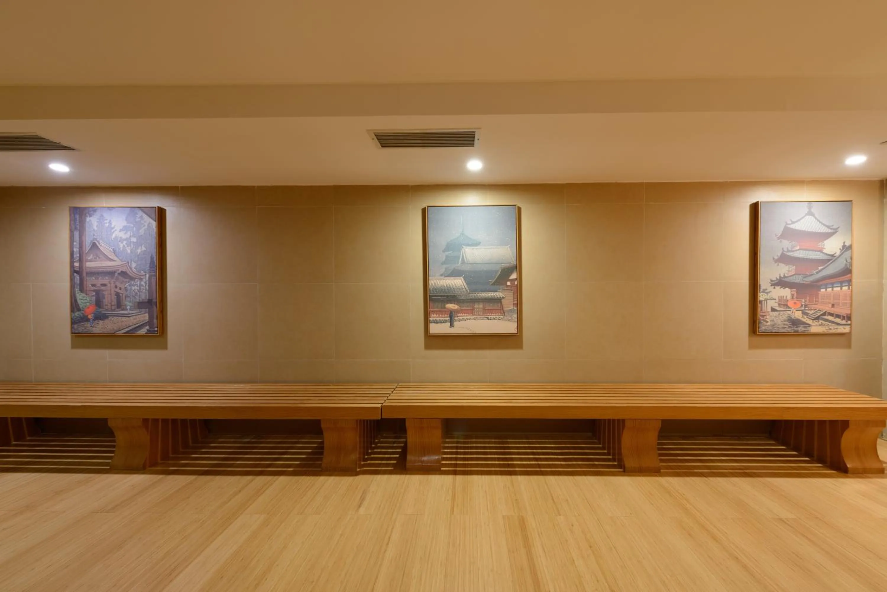 Swimming pool in 广州友和酒店Yuwa Hotel-Free Shuttle Bus to Canton Fair Complex DuringCanton Fair Period