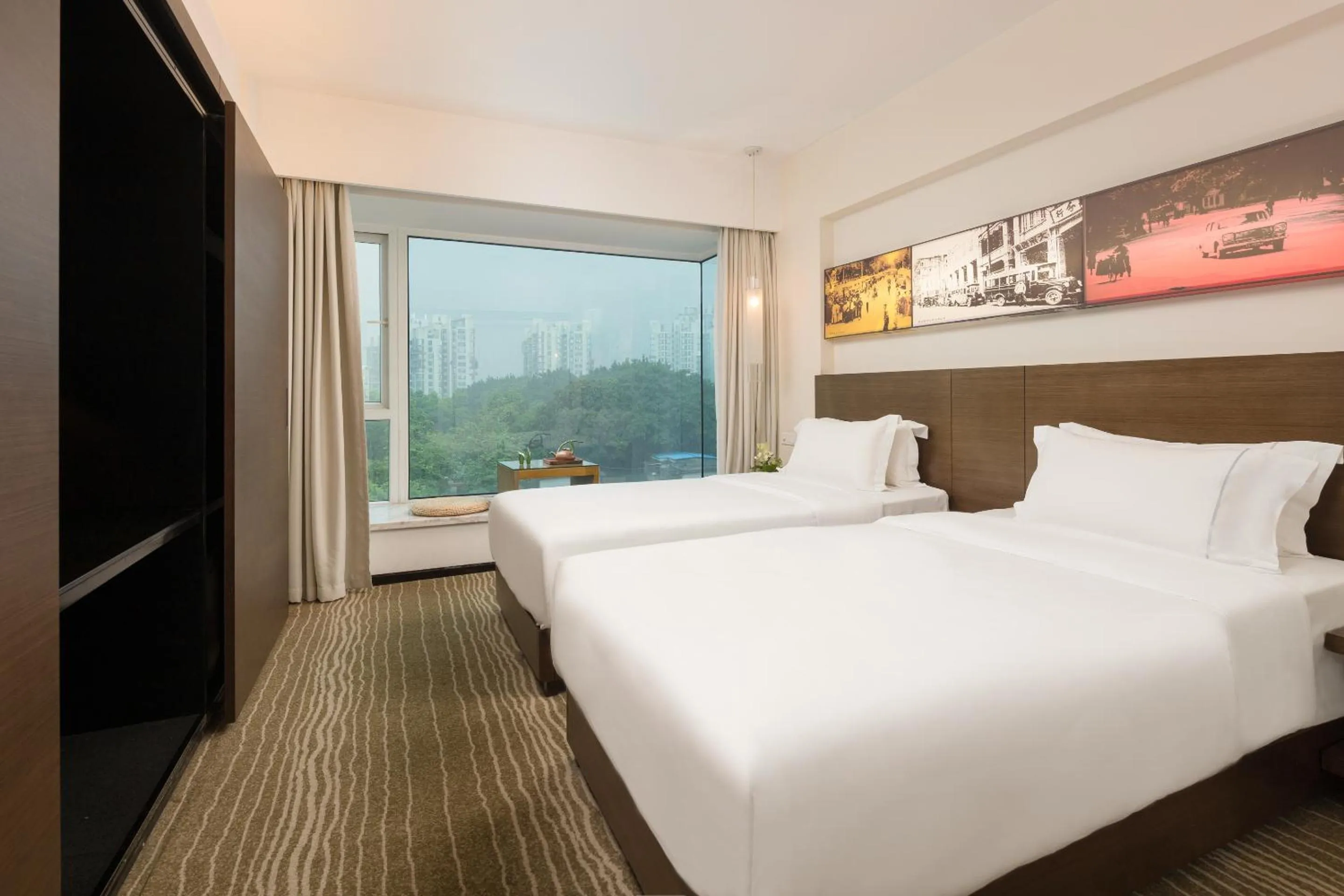 Bed in 广州友和酒店Yuwa Hotel-Free Shuttle Bus to Canton Fair Complex DuringCanton Fair Period