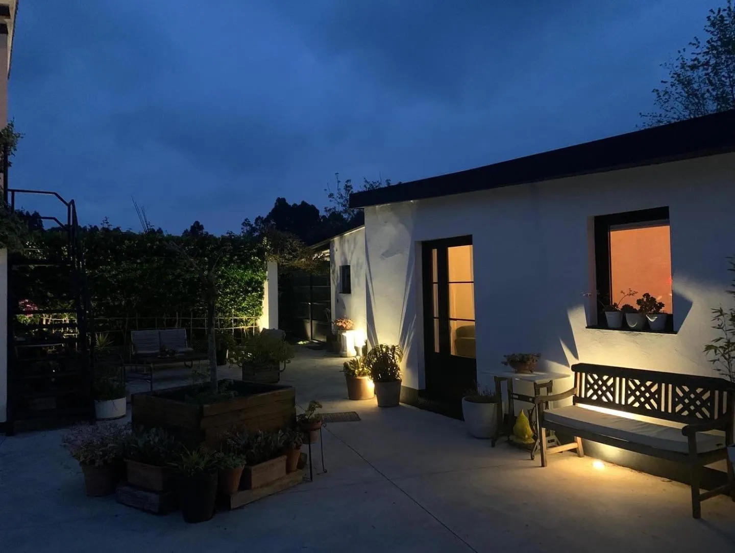 Night in Casa Lourido