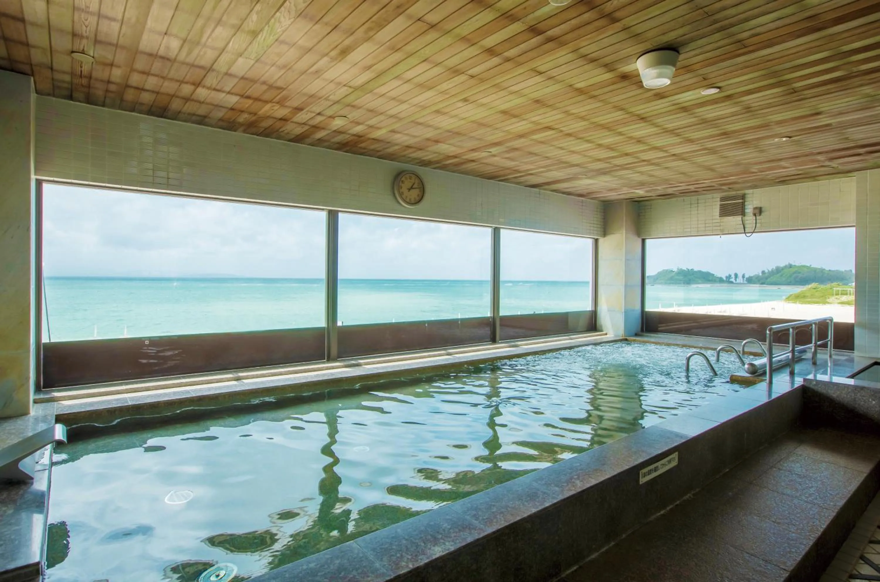 Public Bath in Okuma Private Beach & Resort