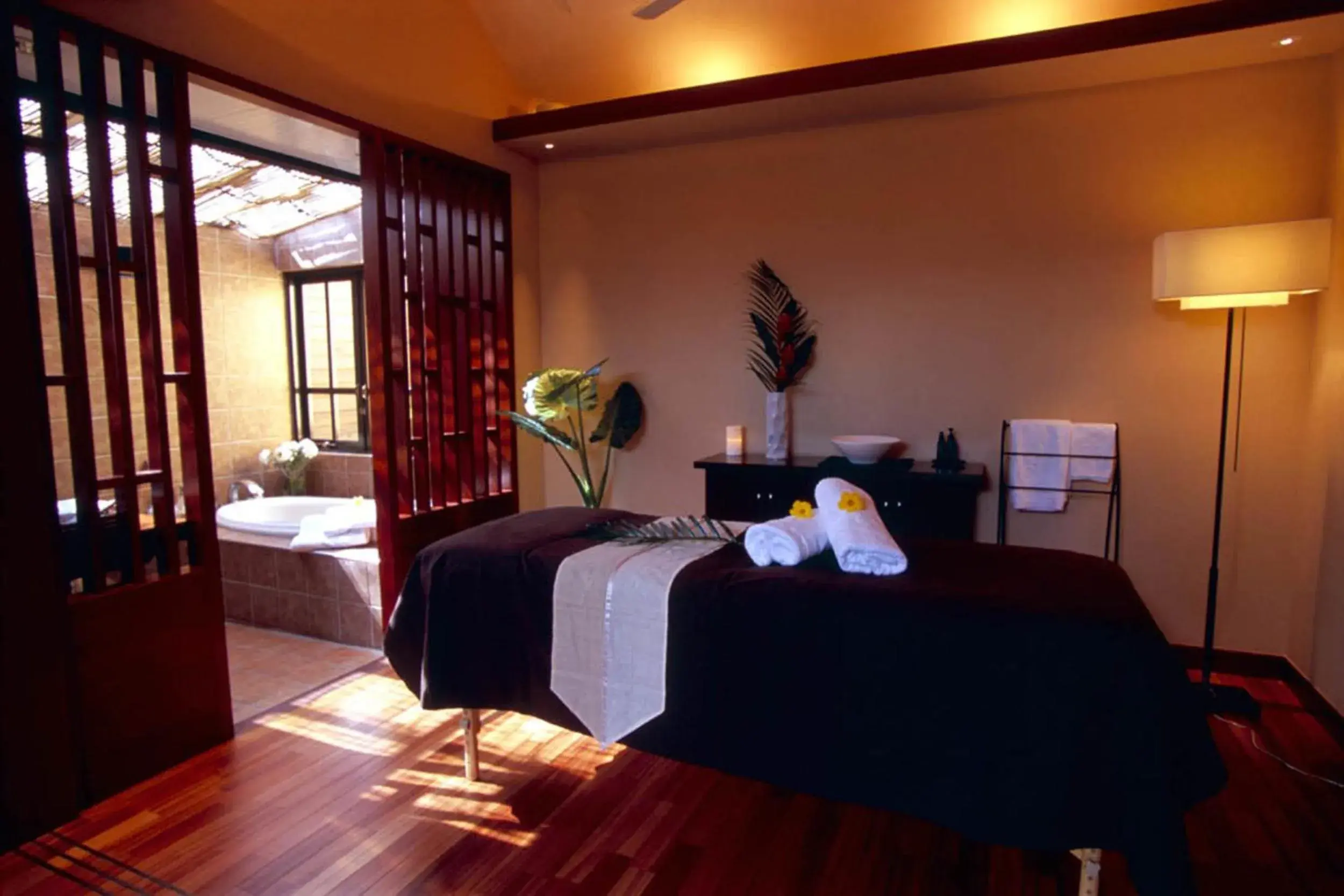 Spa and wellness centre/facilities, Bed in Okuma Private Beach & Resort Spa and wellness centre/facilities, Bed in Okuma Private Beach & Resort