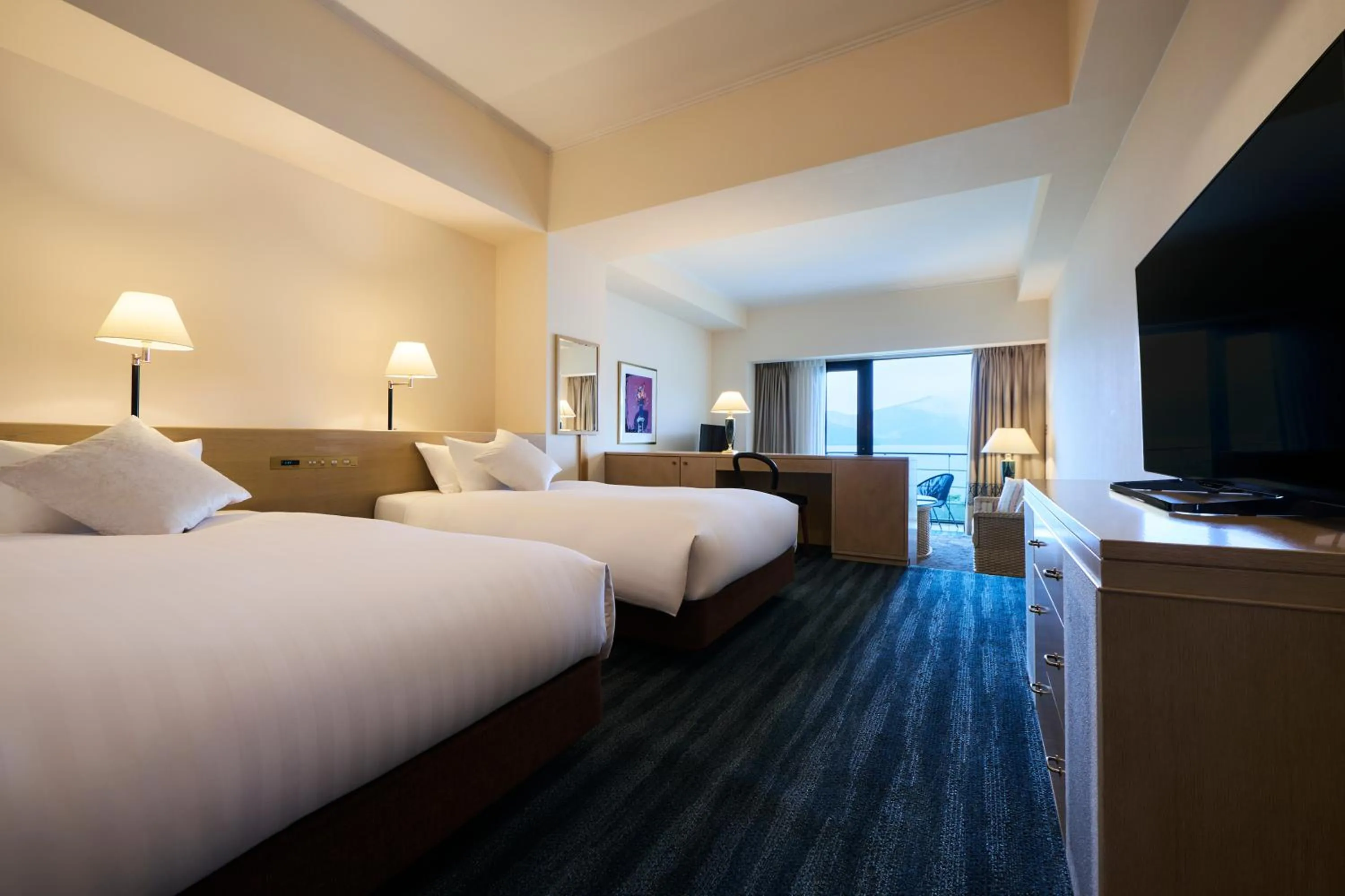 Photo of the whole room, Bed in Hakone Hotel