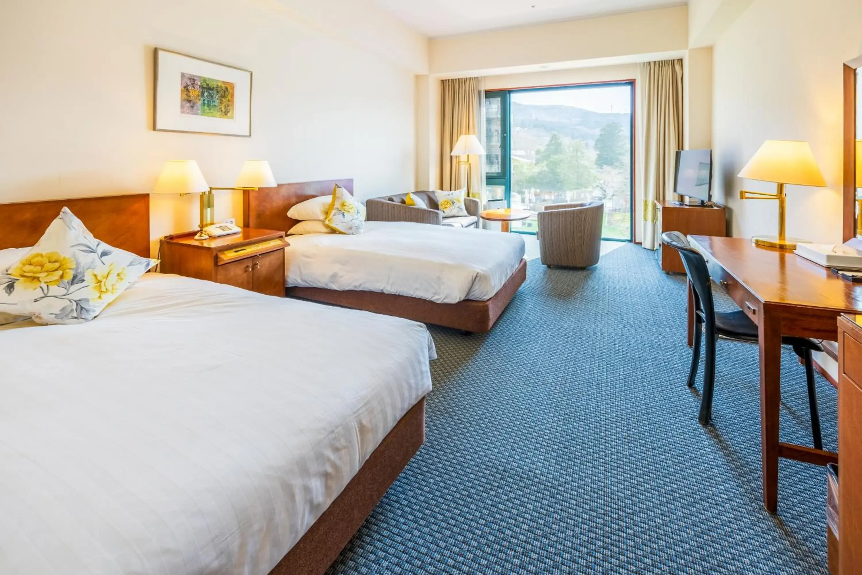 Moderate Twin Room in Hakone Hotel Moderate Twin Room in Hakone Hotel