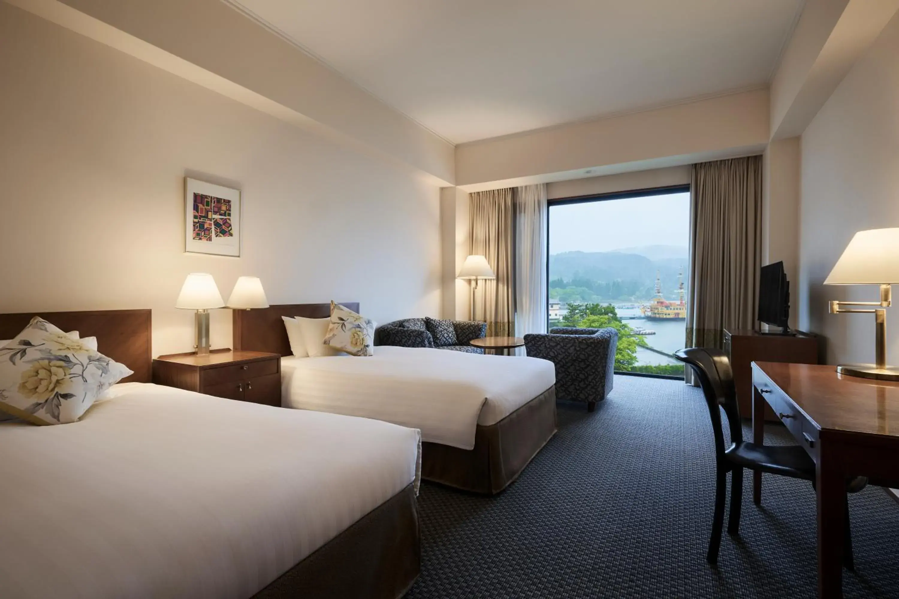 Photo of the whole room, Bed in Hakone Hotel Photo of the whole room, Bed in Hakone Hotel