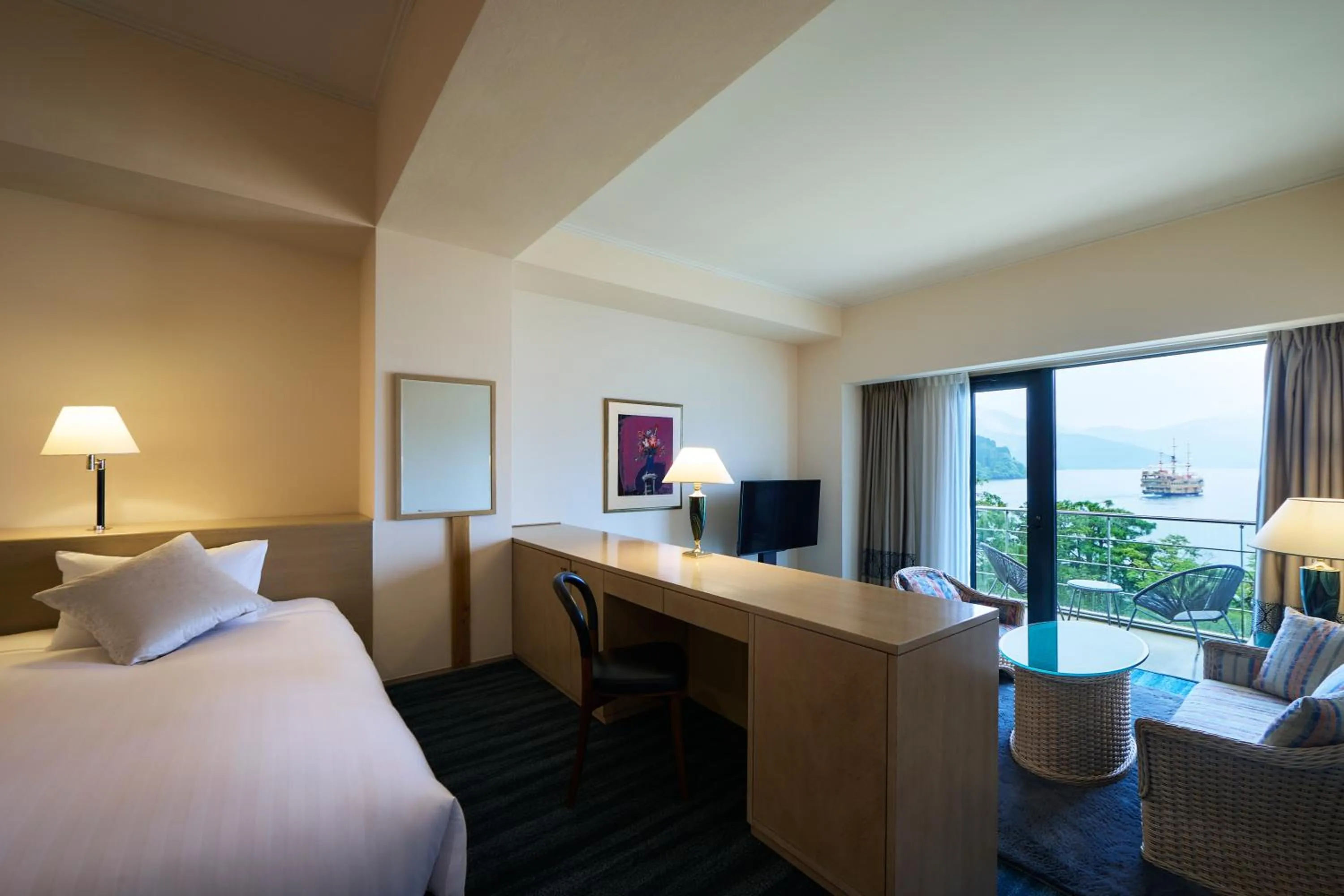 Photo of the whole room, Bed in Hakone Hotel